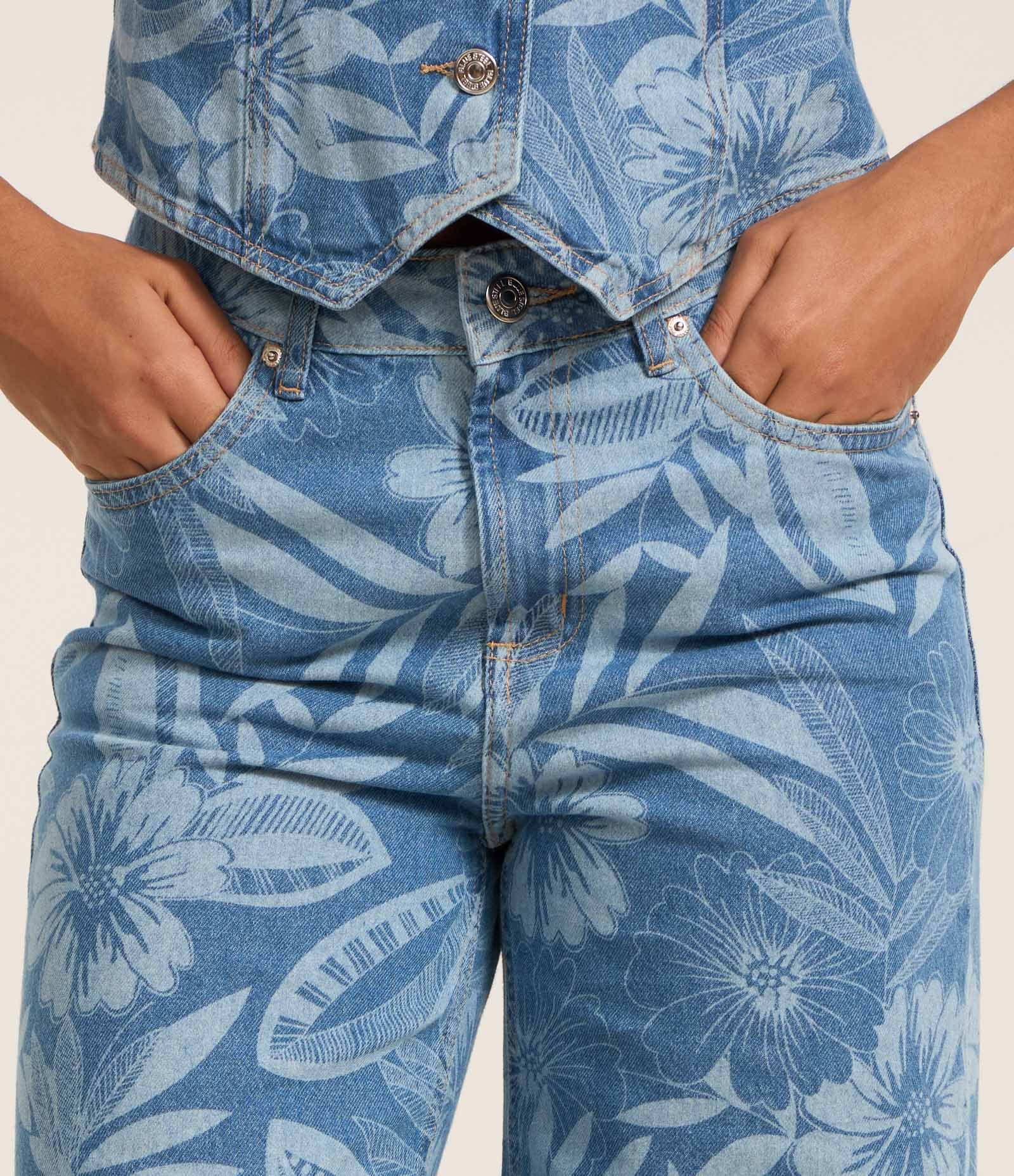Calça Wide Leg em Jeans com Estampa Floral Médio 4