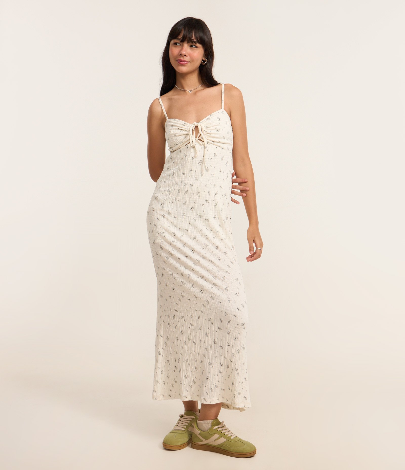 Vestido New Midi com Busto Franzido e Estampa Floral Liberty Bege 1