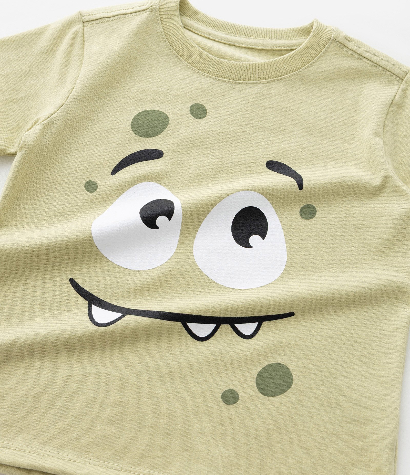 Camiseta Infantil com Estampa Carinha de Monstrinho - Tam 1 a 6 Anos Verde 6