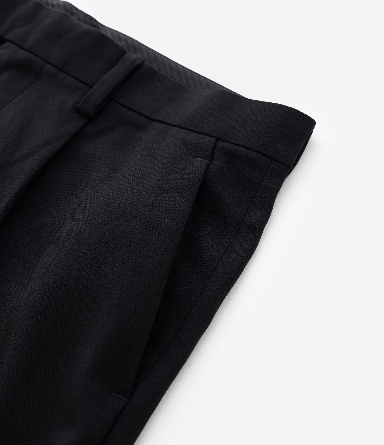 Calça Wide Leg Alfaiatada com Bolso e Friso Preto 8