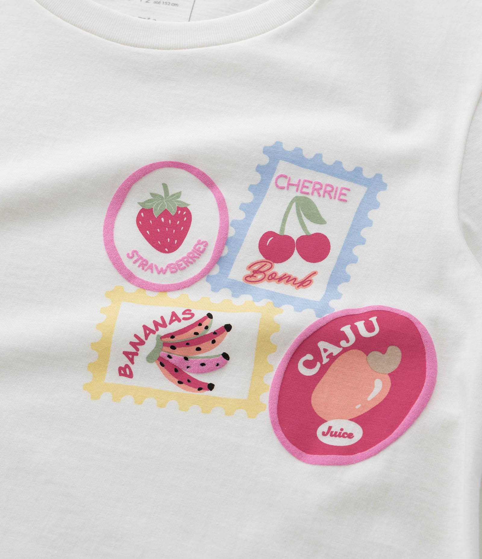 Camiseta Slim Infantil com Estampa de Selos de Frutinhas - Tam 5 a 14 anos Branco 5