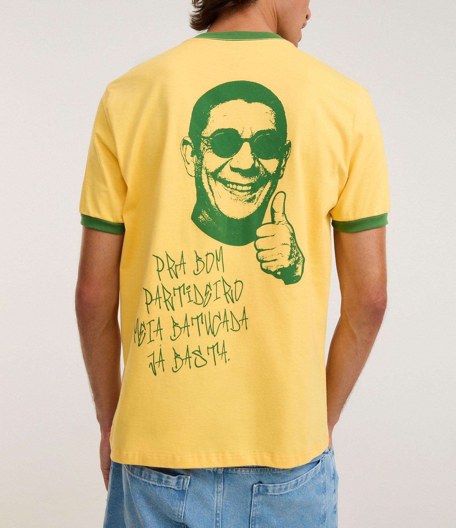 Camiseta Regular em Algodão com Estampa Zeca Pagodinho Amarelo 4