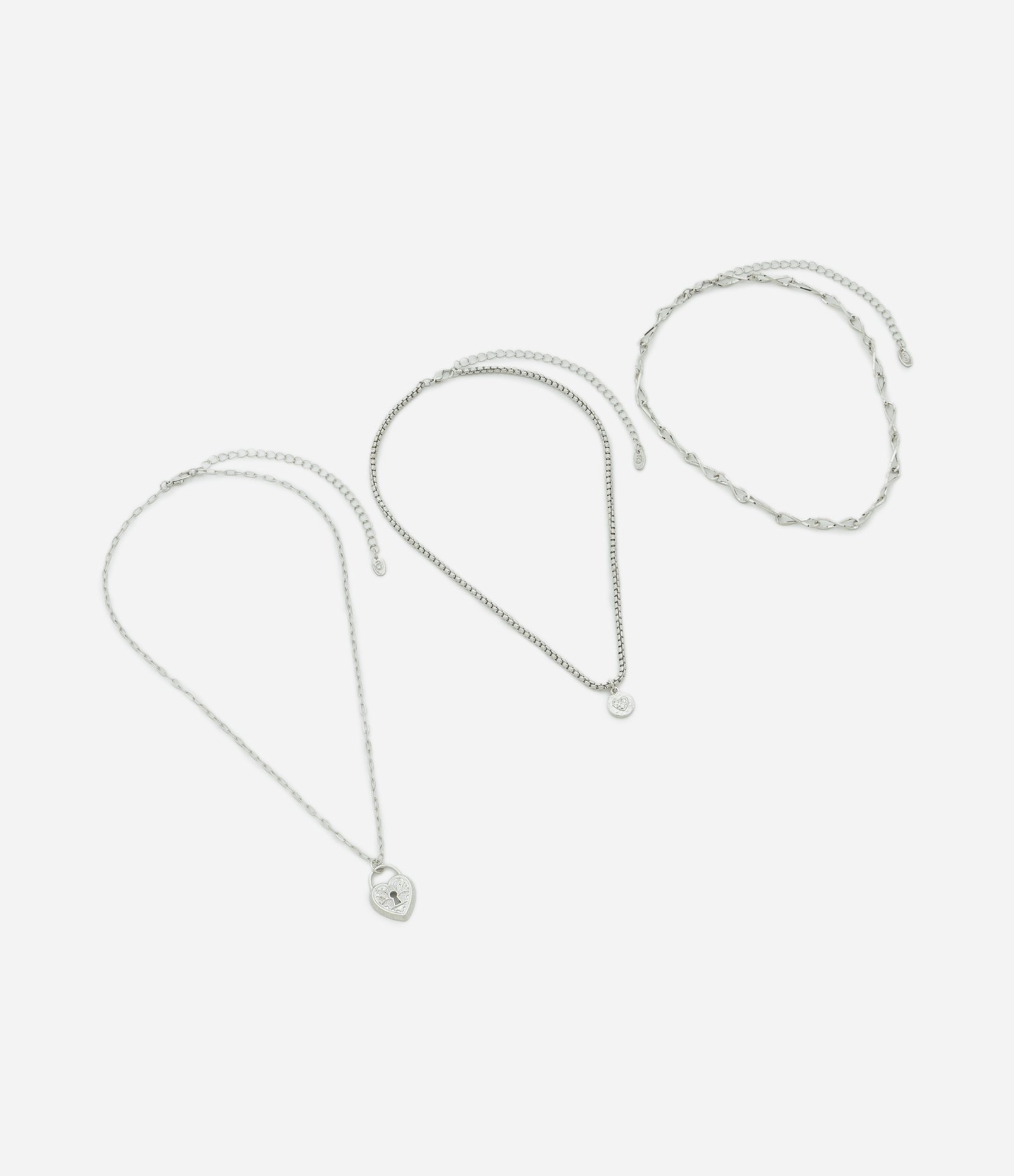 Colar Camadas com Correntes Metálicas e Pingentes Prata 2