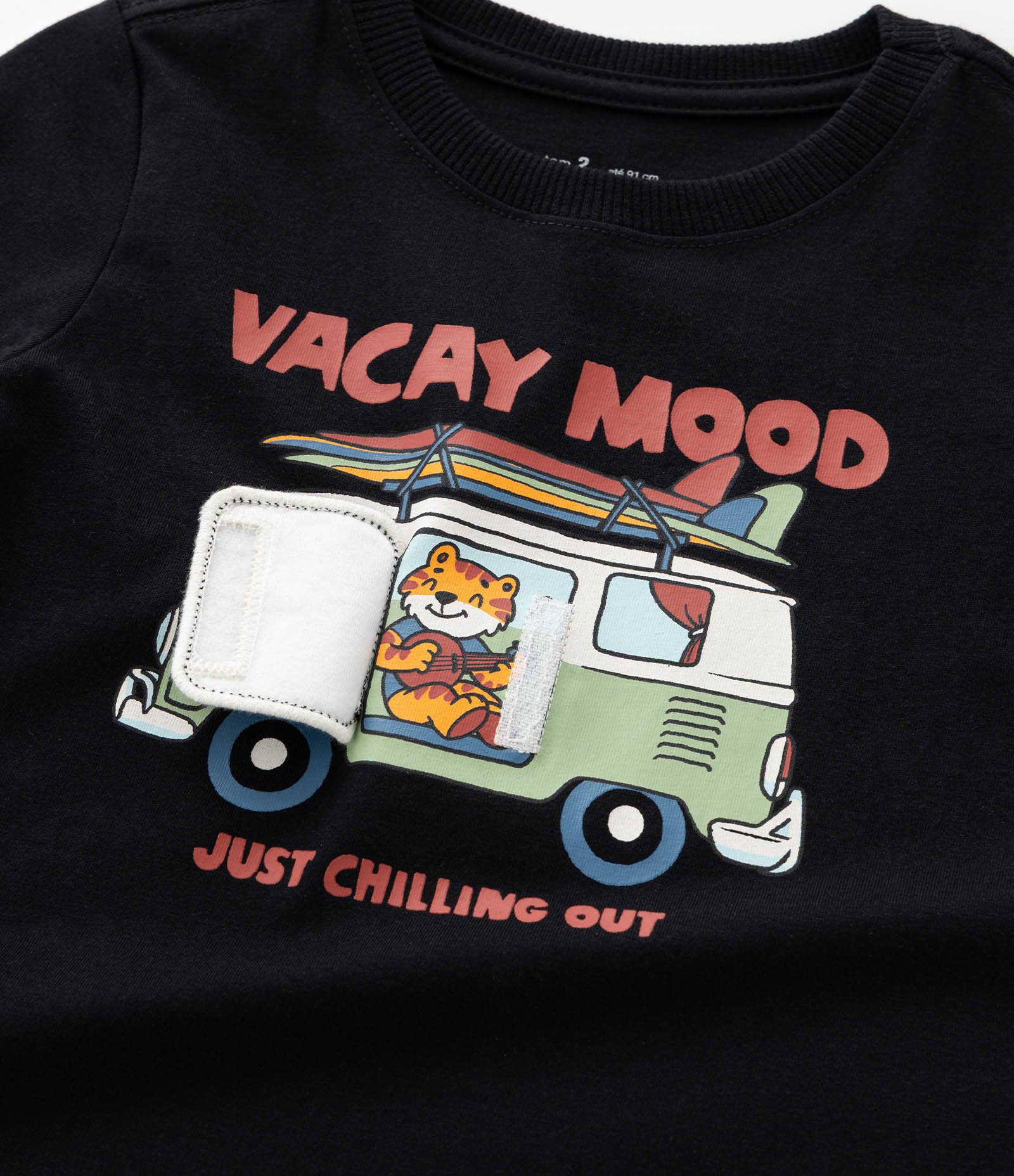 Camiseta Infantil com Estampa de Kombi - Tam 1 a 6 Anos Preto 4