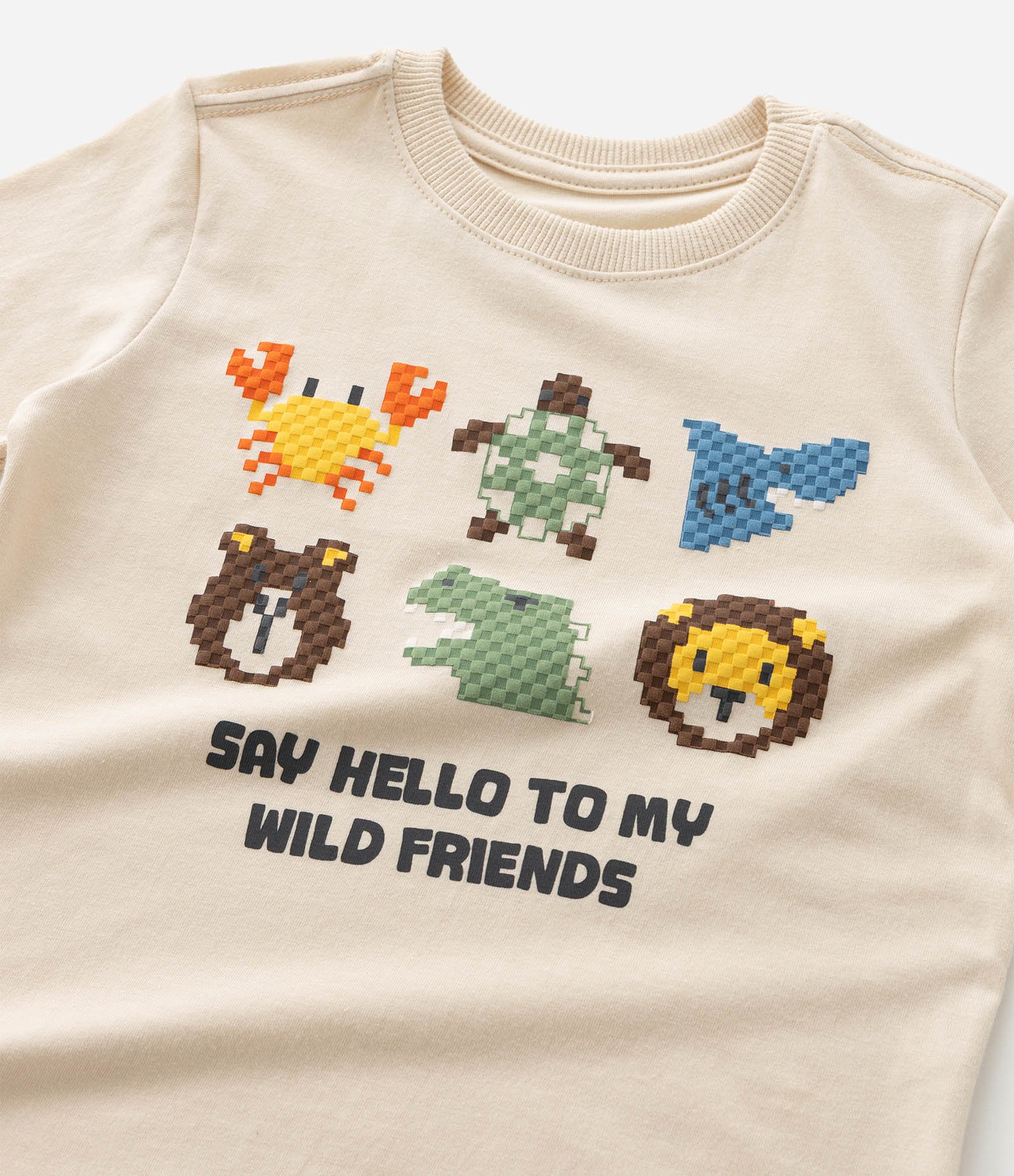 Camiseta Infantil com Estampa de Animais em Pixels - 1 a 6 Anos Bege 5