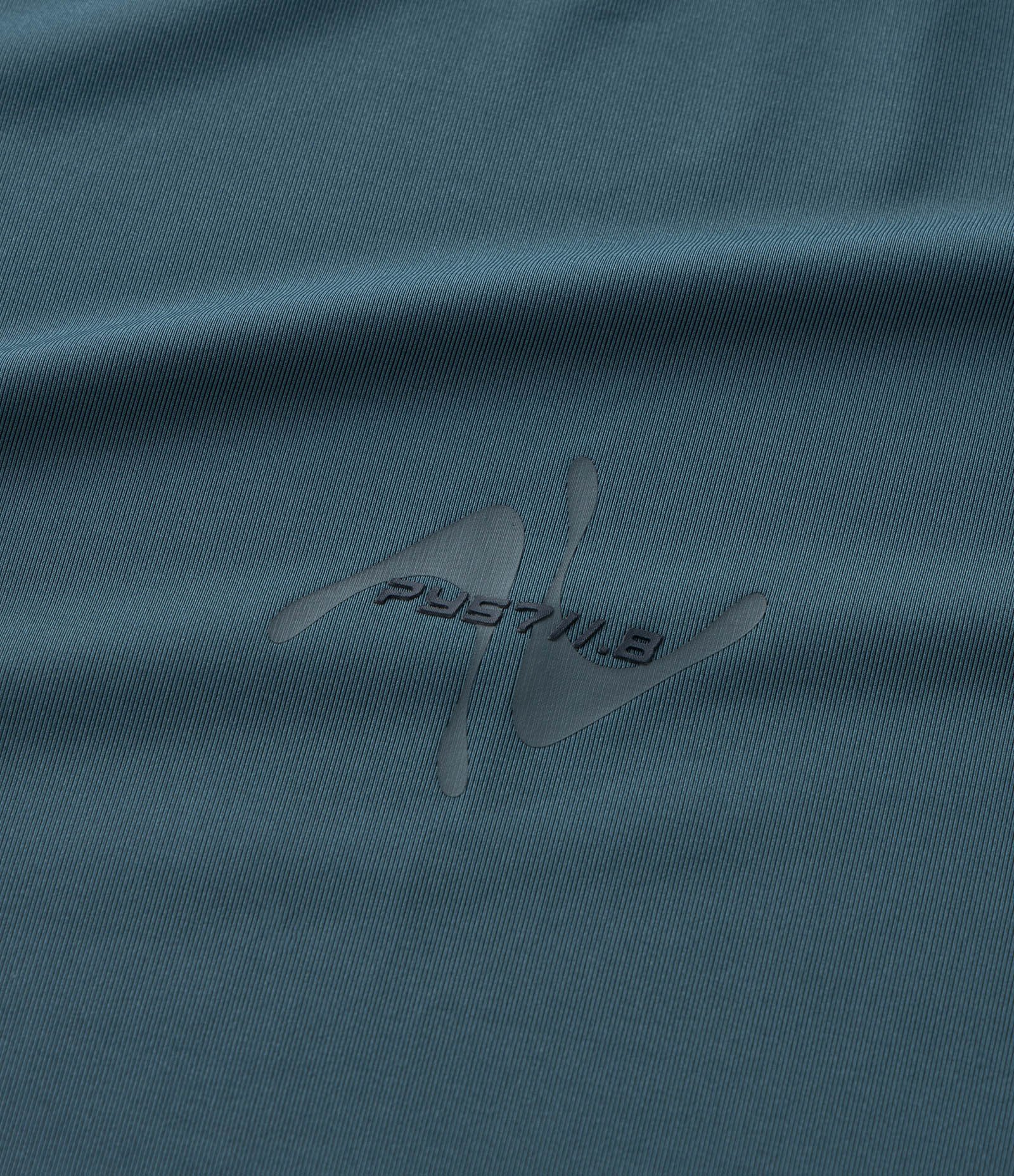 Camiseta Esportiva com Tecnologia Dry e Laser Cut Azul 10