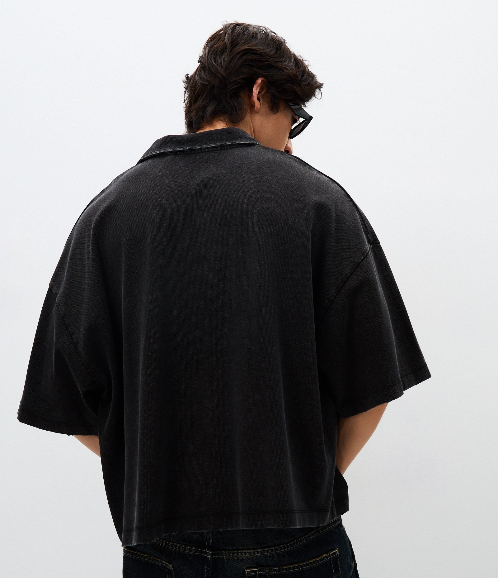 Camiseta Overboxy em Piquet com Gola Polo e Lettering Energy Preto 3