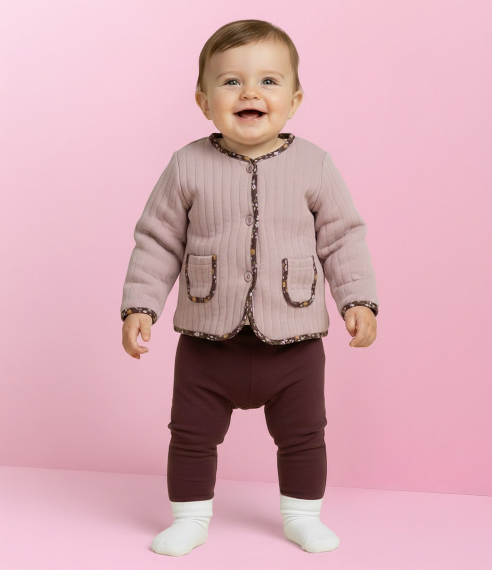 Conjunto Infantil Matelassê com Viés Floral e Bolsos – Tam 0 a 18 Meses Lilás/Vinho 1