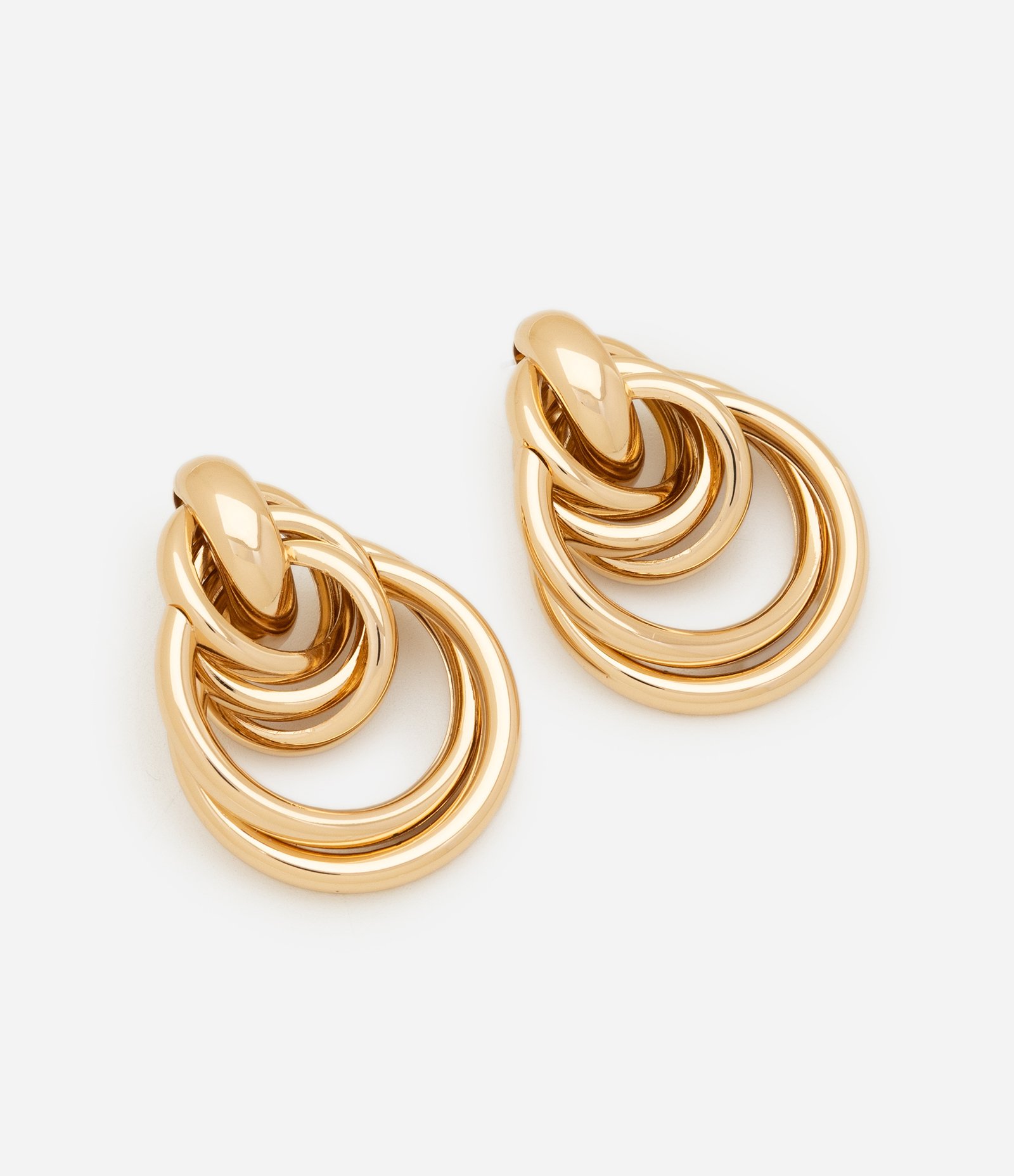 Brinco Médio em Metal com Design de Nó Duplo Dourado 1