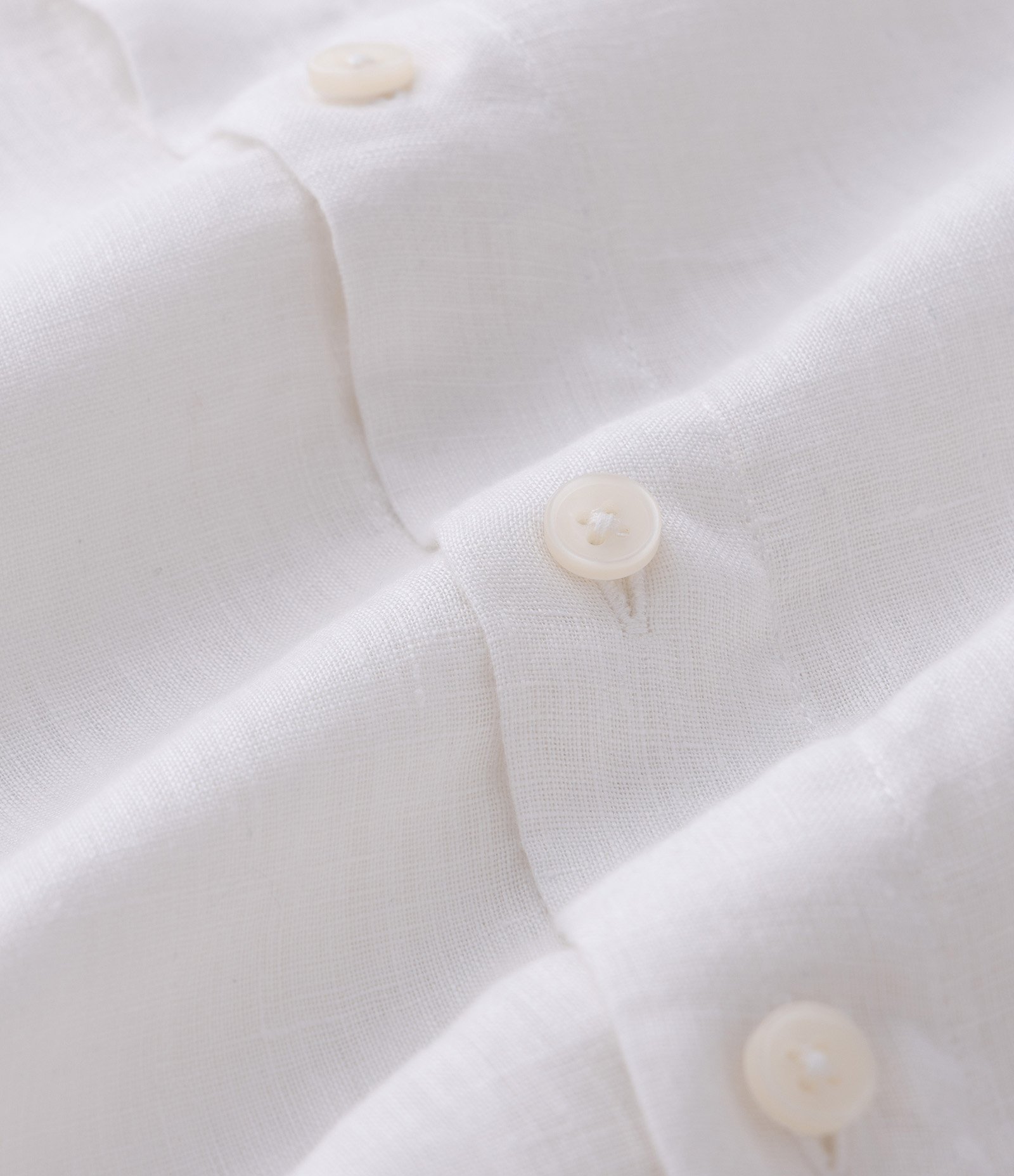 Camisa Manga Longa em Linho com Gola Colarinho Branco 3