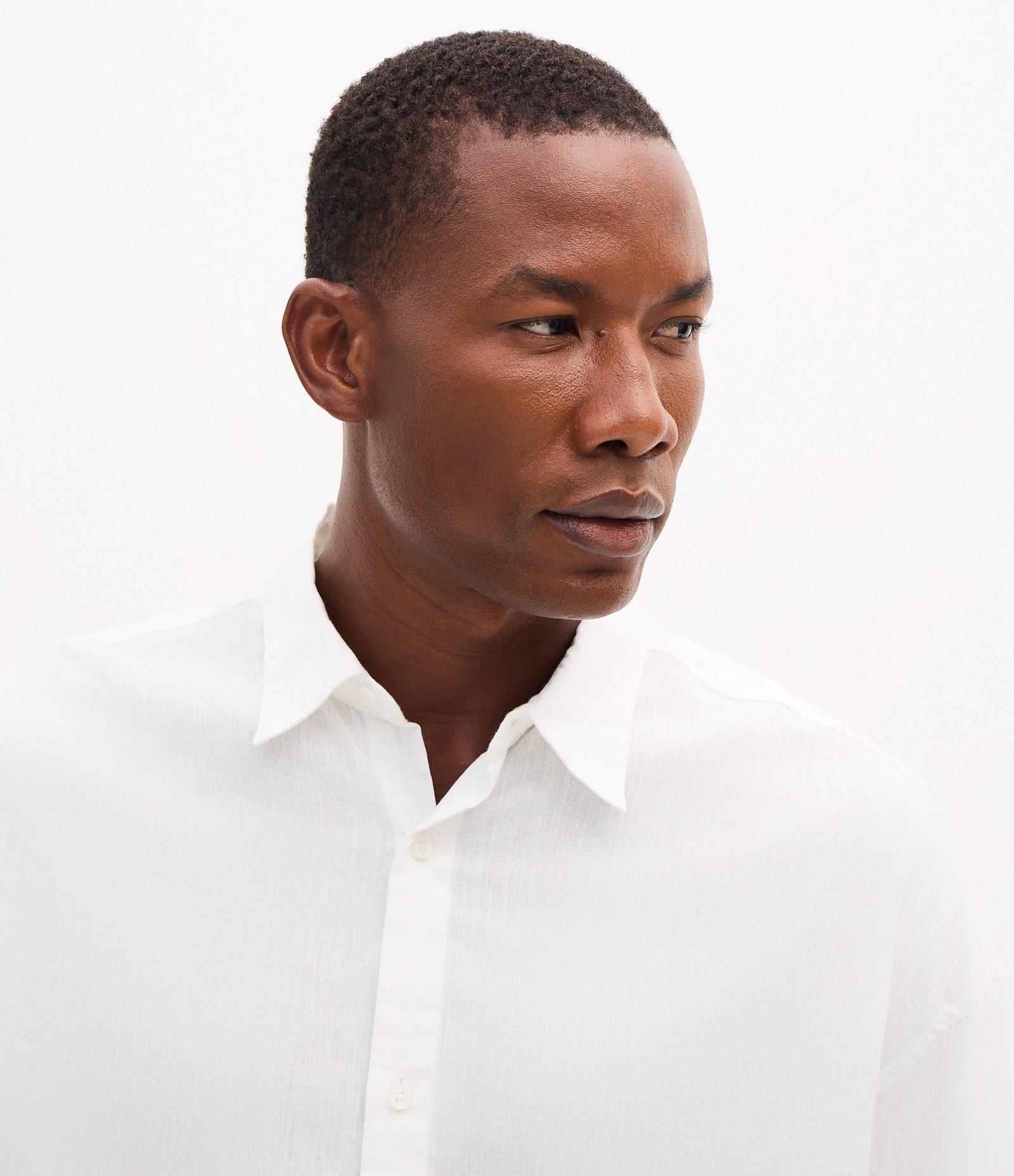 Camisa Manga Longa em Linho com Gola Colarinho Branco 3