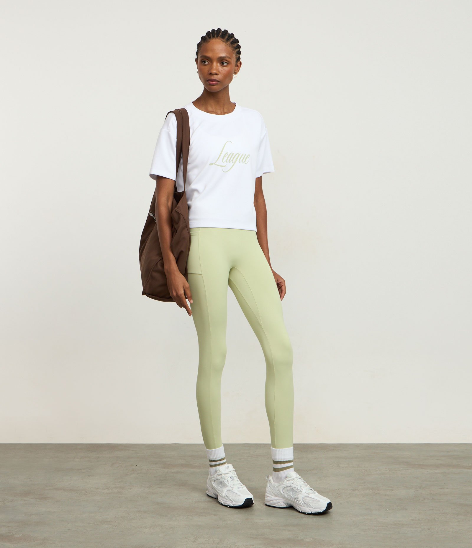 Calça Legging em Microfibra com Bolso Lateral Verde 1