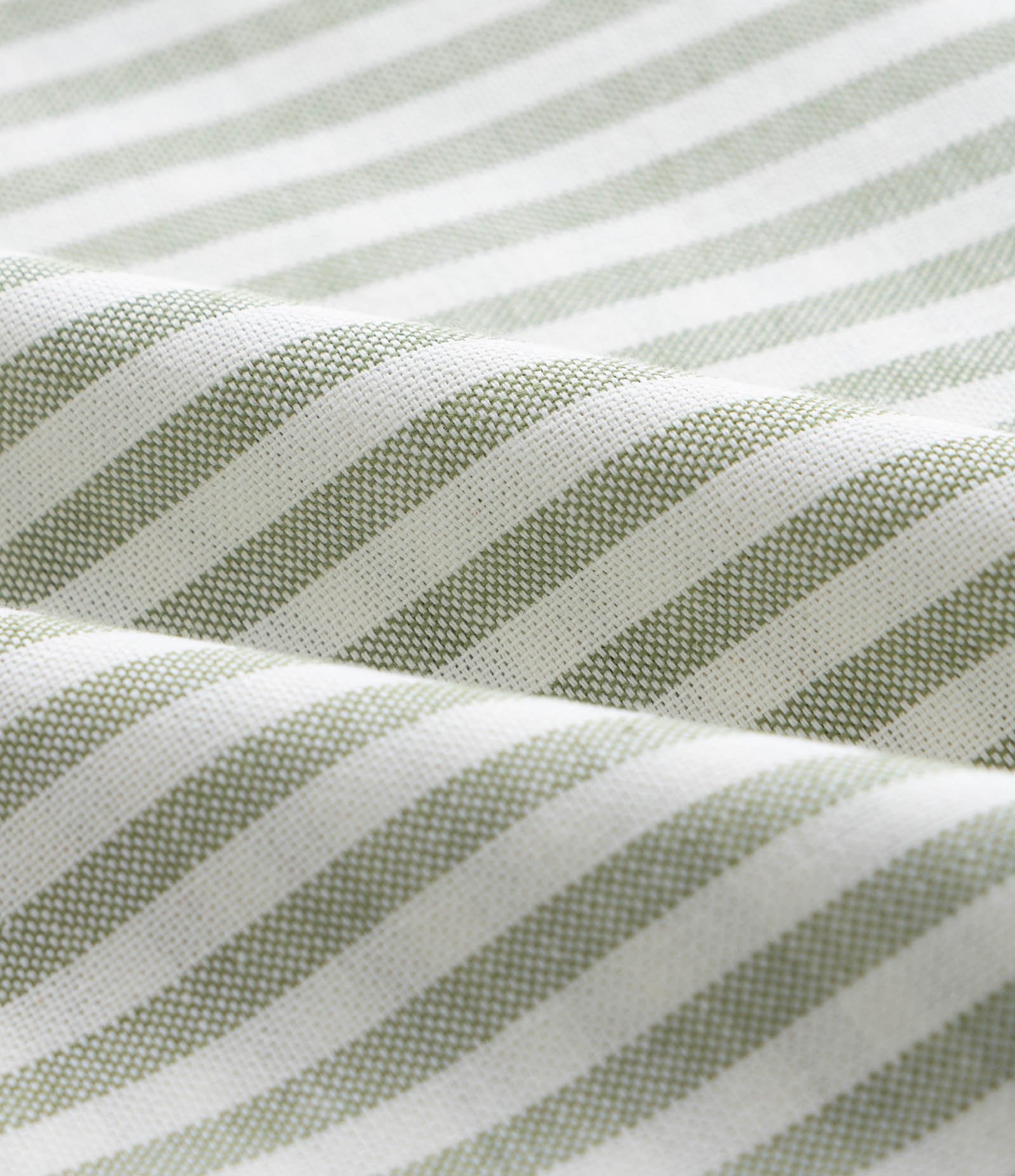 Camisa Oversized em Sarja Listrada com Bolsos Curve & Plus Size Verde 6