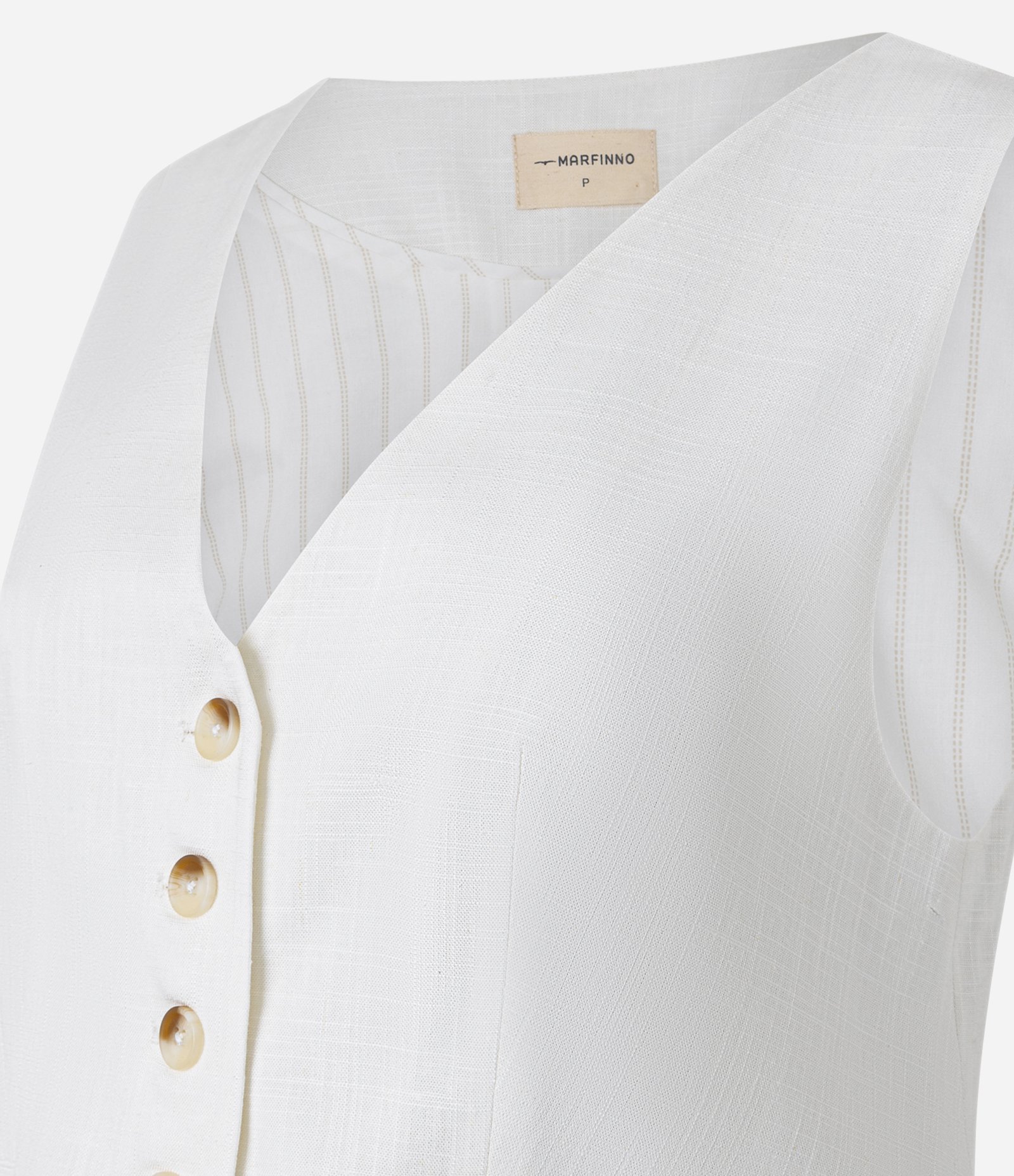 Colete em Viscolinho com Fechamento por Botões Contrastantes Branco 2