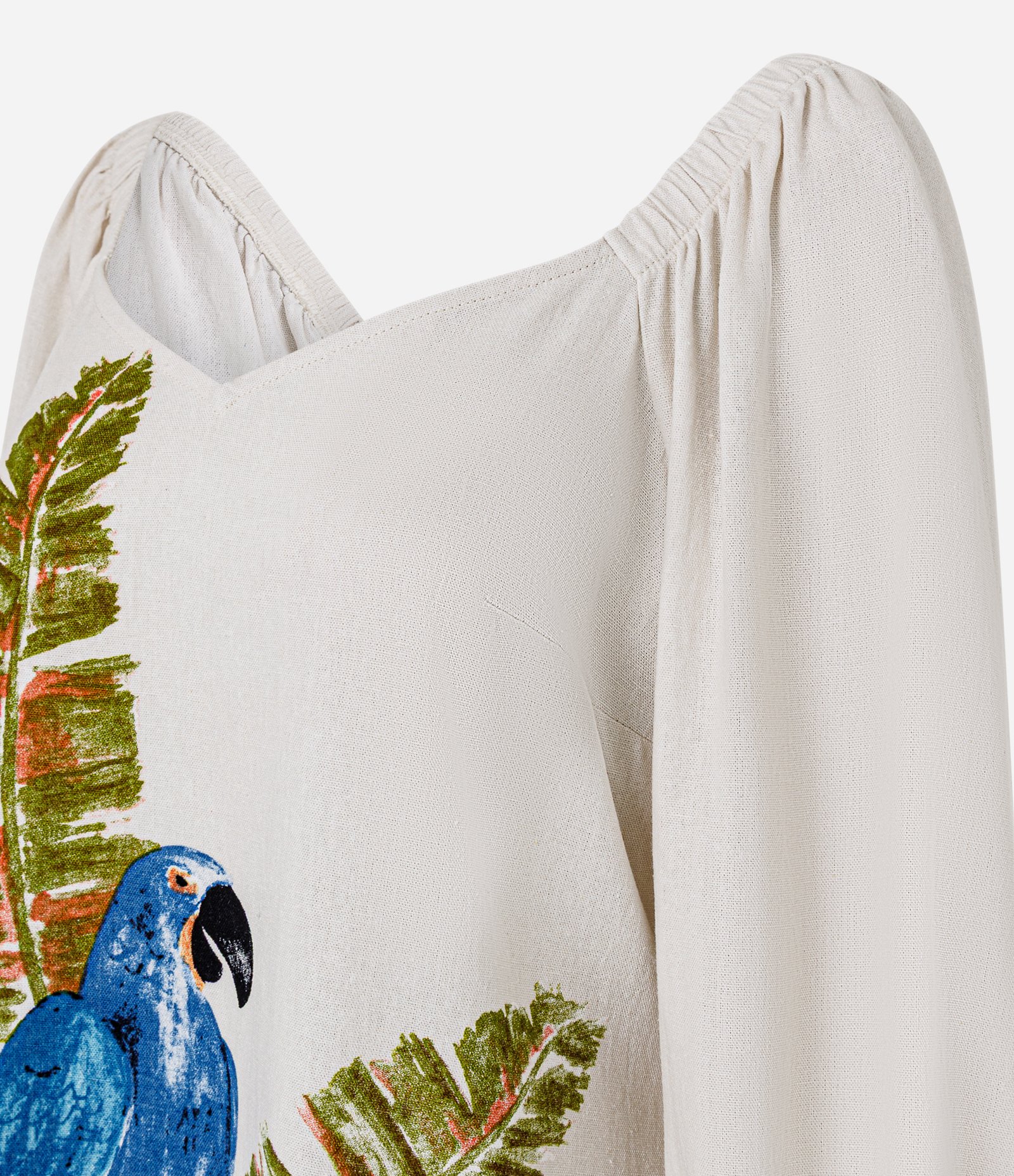 Vestido Curto em Viscolinho com Manga 3/4 e Estampa Arara Bege 2