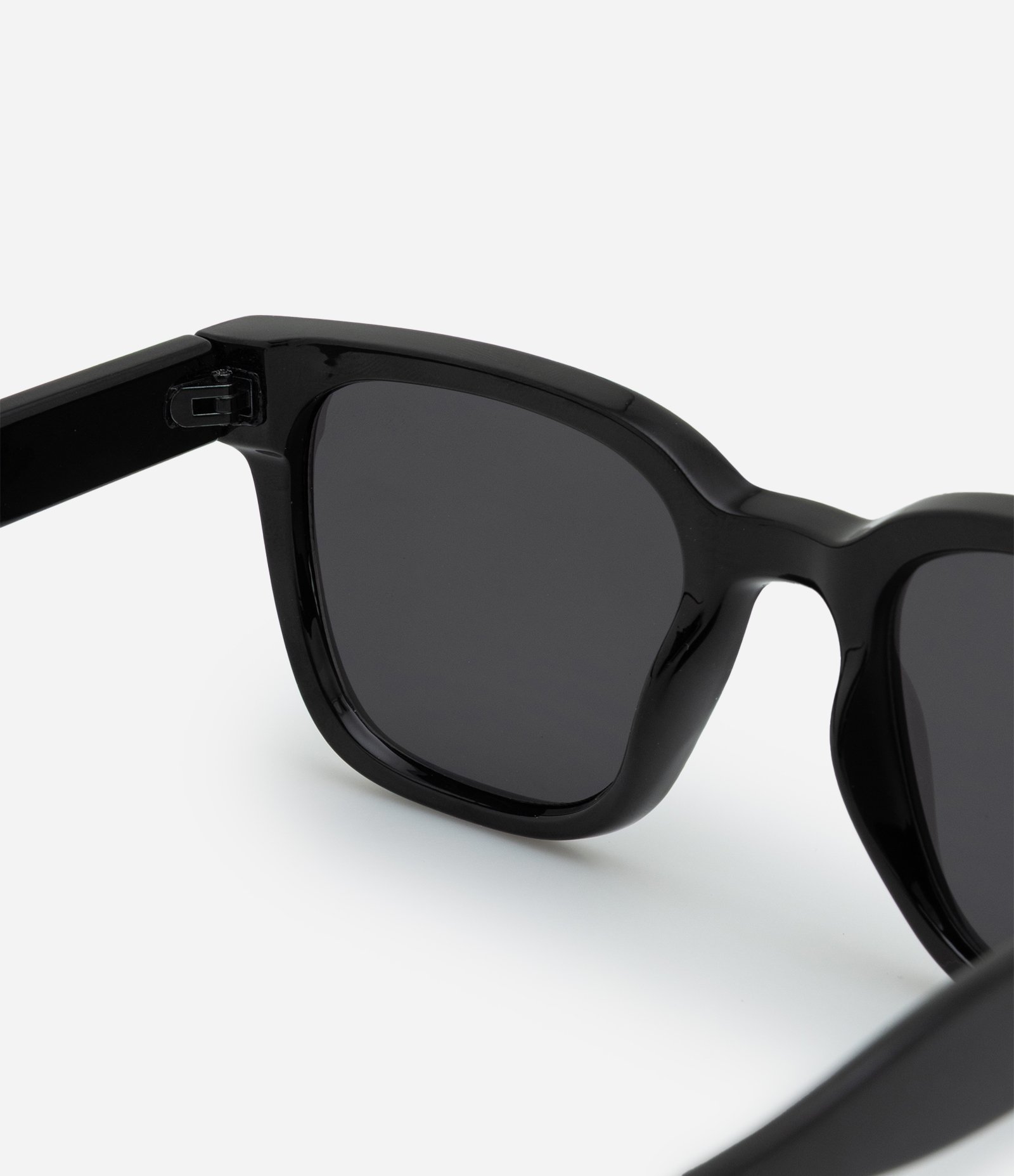 Óculos de Sol Quadrado com Hastes Finas Preto 3