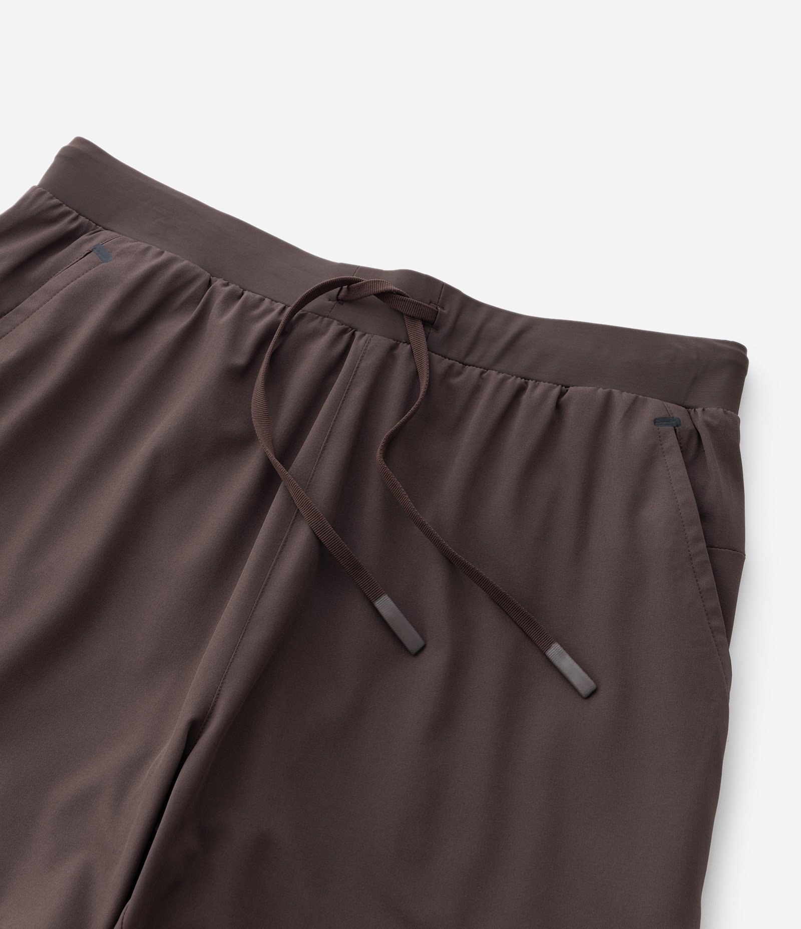 Bermuda Esportiva Corrida com Short de Compressão Marrom 9