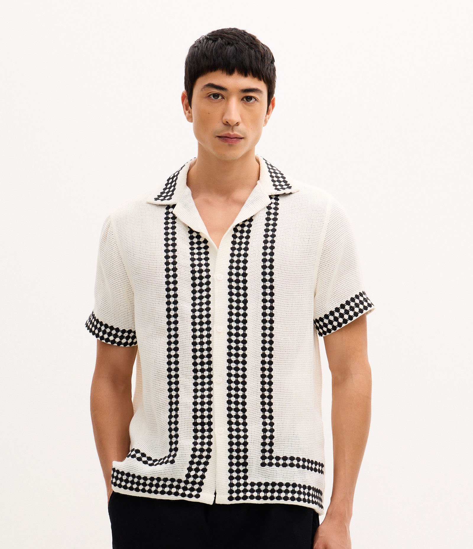 Camisa com Textura Telada e Listras Off White 1