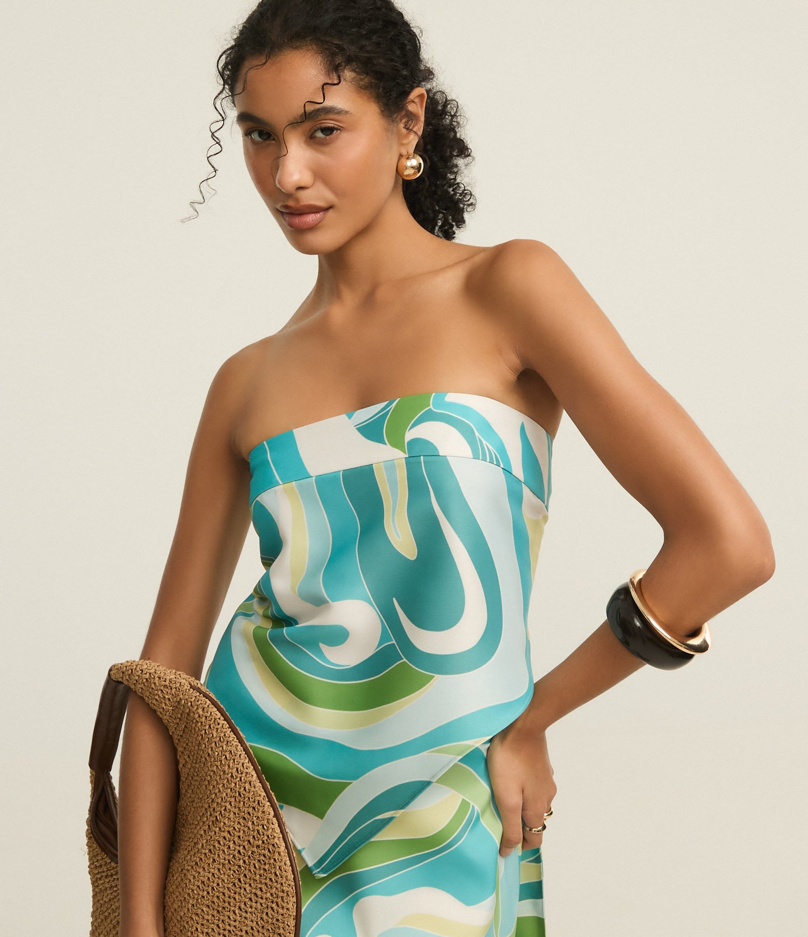 Blusa Lenço Tomara que Caia em Cetim com Estampa Abstrata Branco/Verde/Azul 1