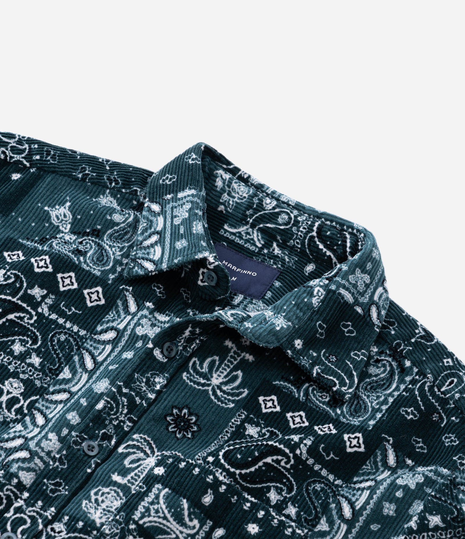 Camisa em Veludo com Botões e Estampa Paisley Verde 6