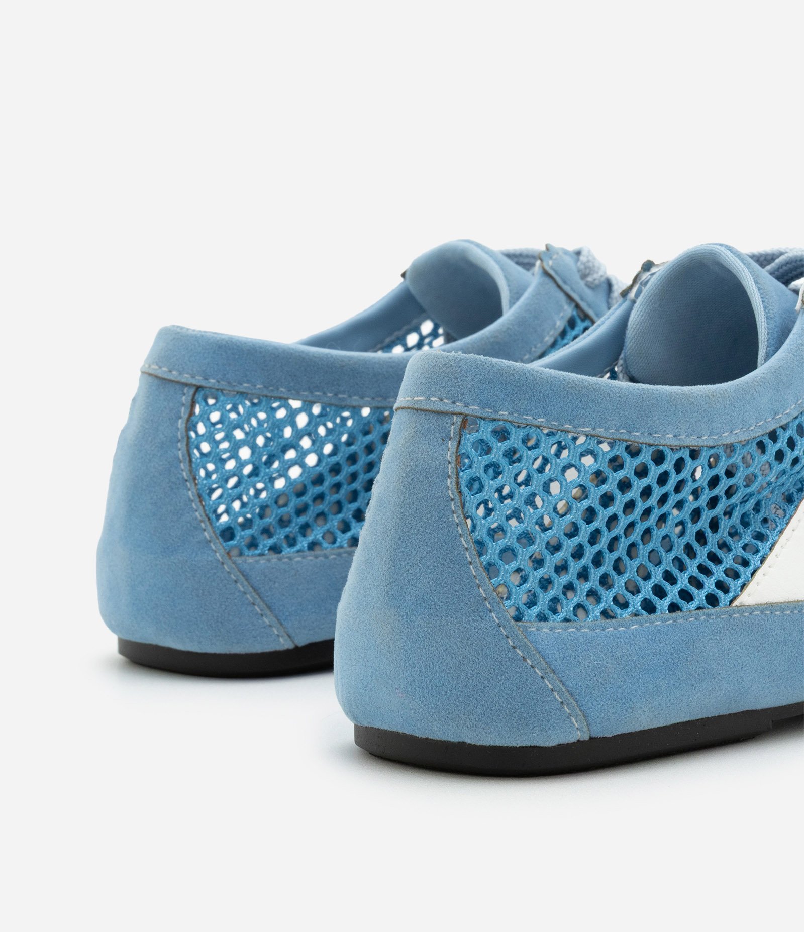 Tênis Chuteira com Telinha e Recortes Contrastantes Azul 3