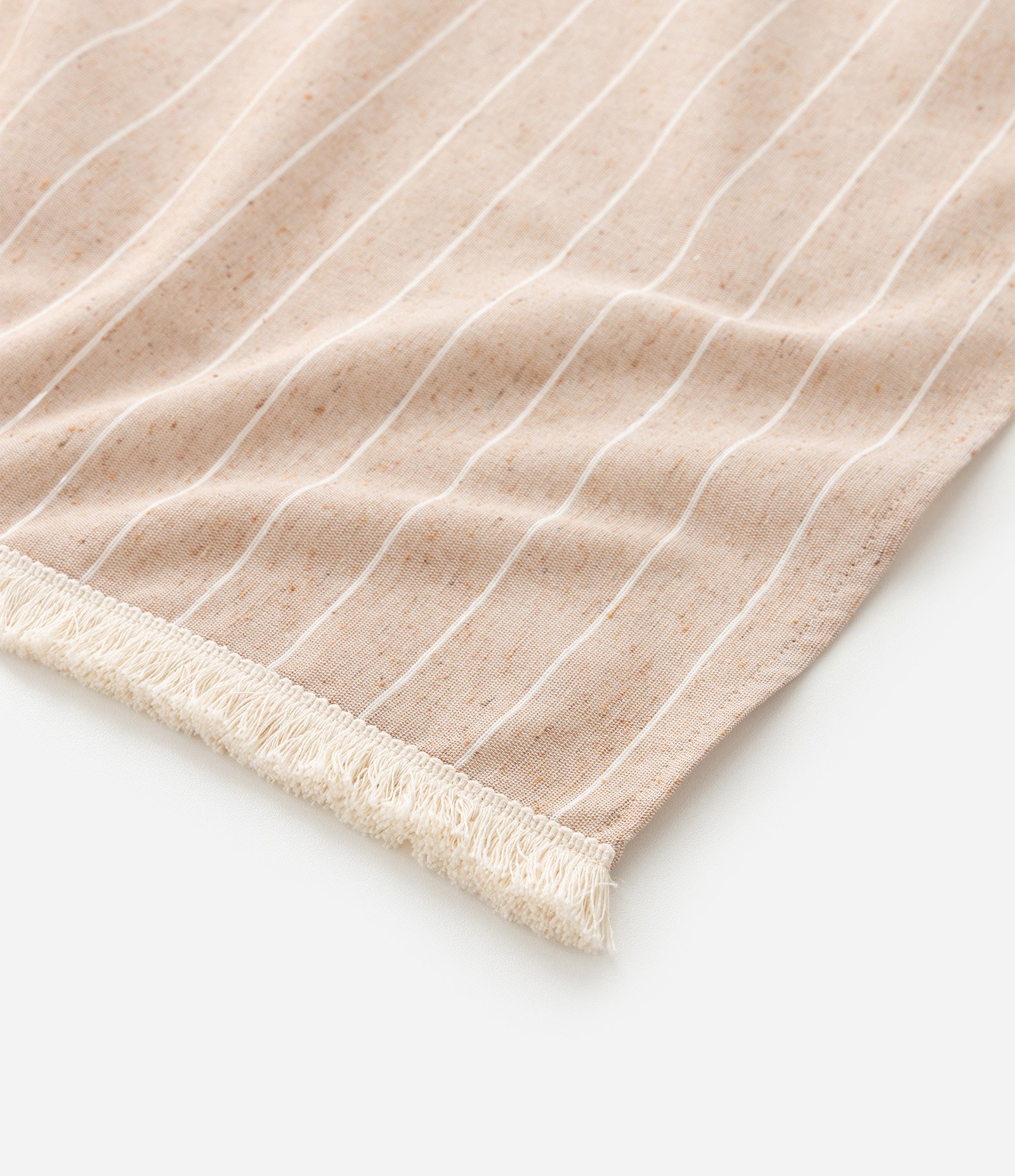 Canga Retangular Listrada Fio Tinto com Acabamento de Franjinhas Bege 2