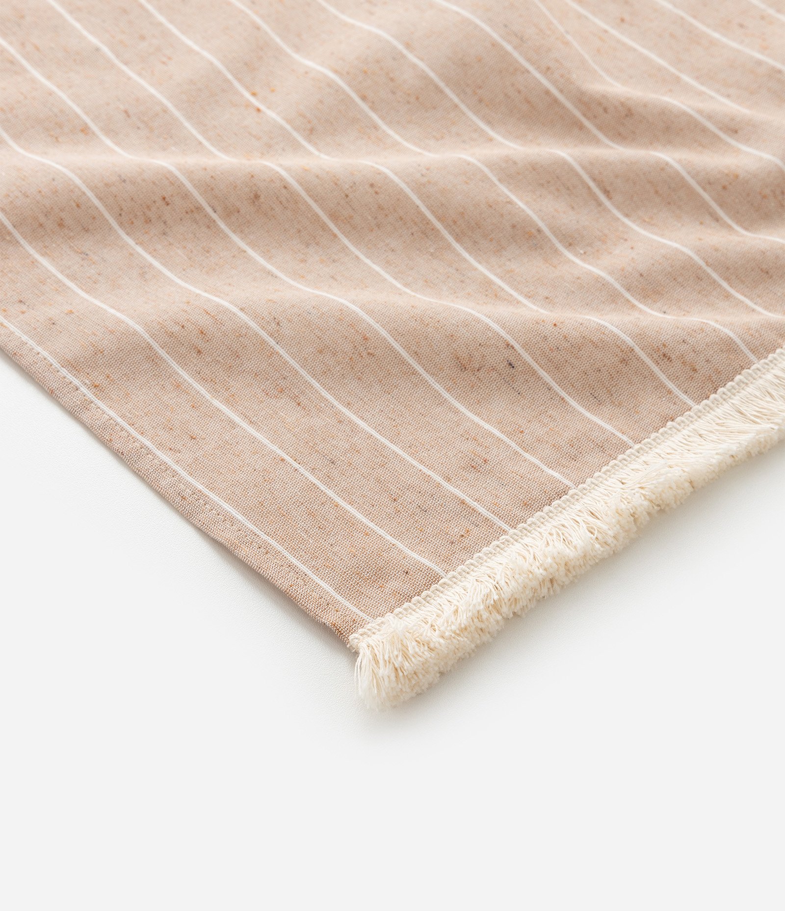 Canga Retangular Listrada Fio Tinto com Acabamento de Franjinhas Bege 3