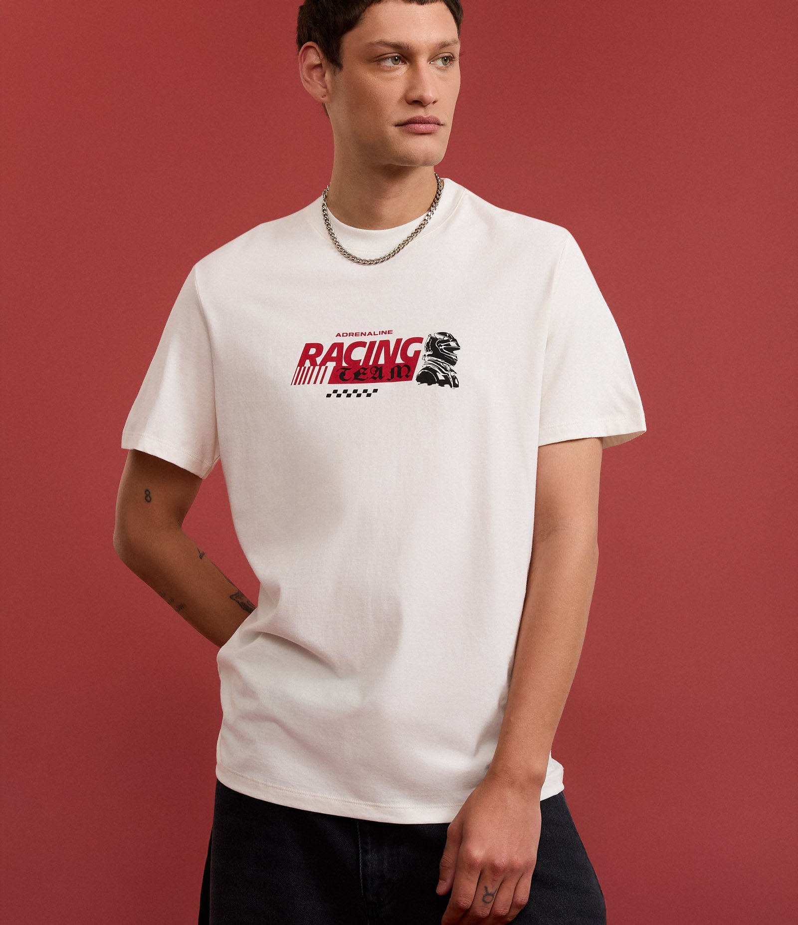 Camiseta Comfort em Algodão com Estampa Automobilismo e Lettering Branco 7