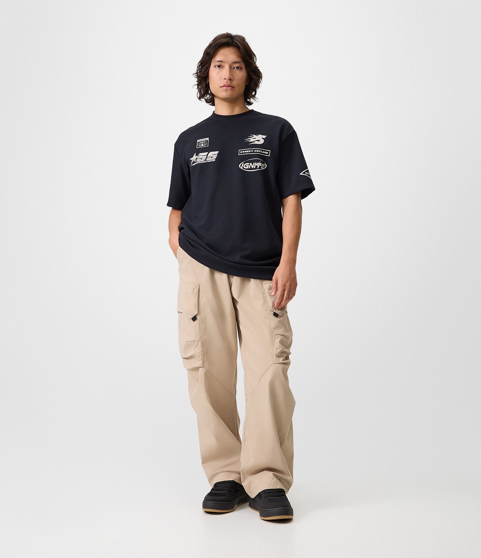 Calça Super Baggy em Microfibra com Bolsos Cinza 1