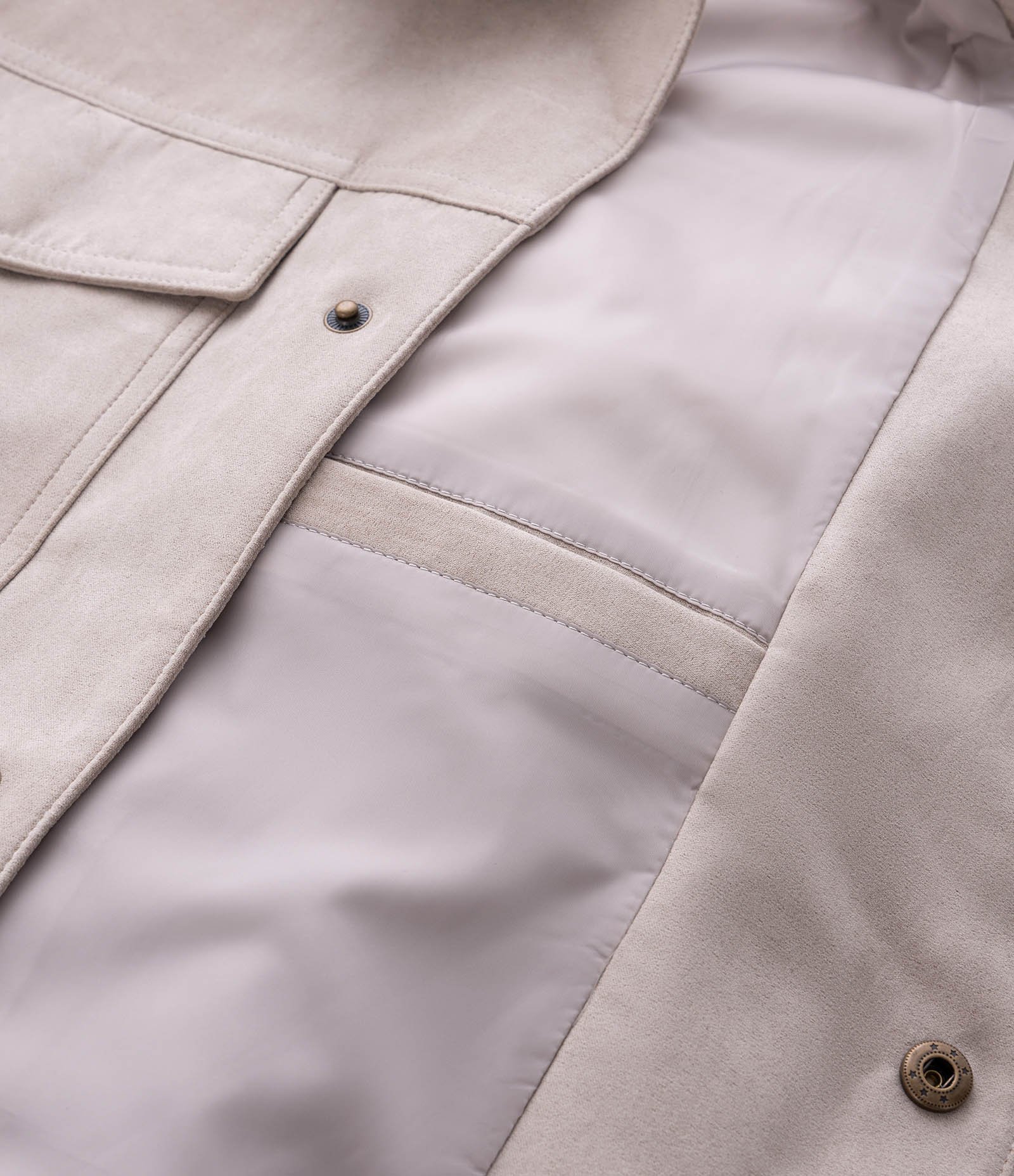 Jaqueta Trucker em Suede com Botões Cinza 9