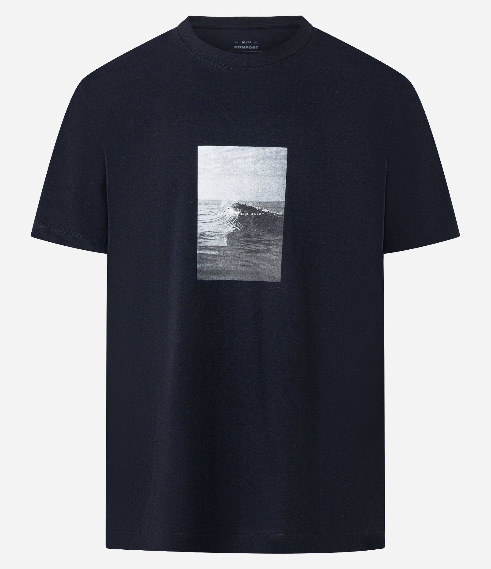 Camiseta Comfort em Meia Malha com Estampa Photoprint Praia Preto 4