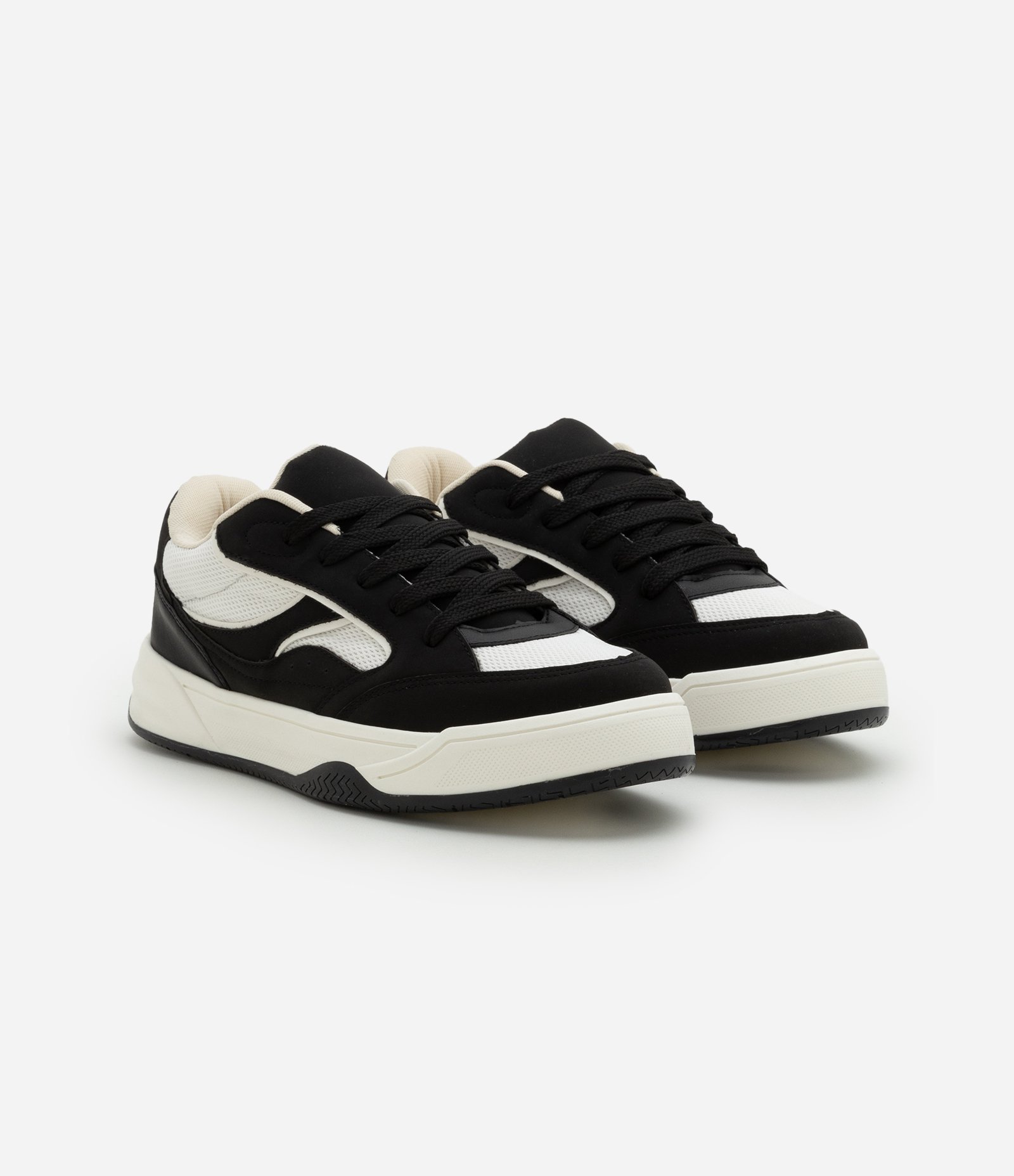 Tênis Street em PU com Sola Bold Preto 2