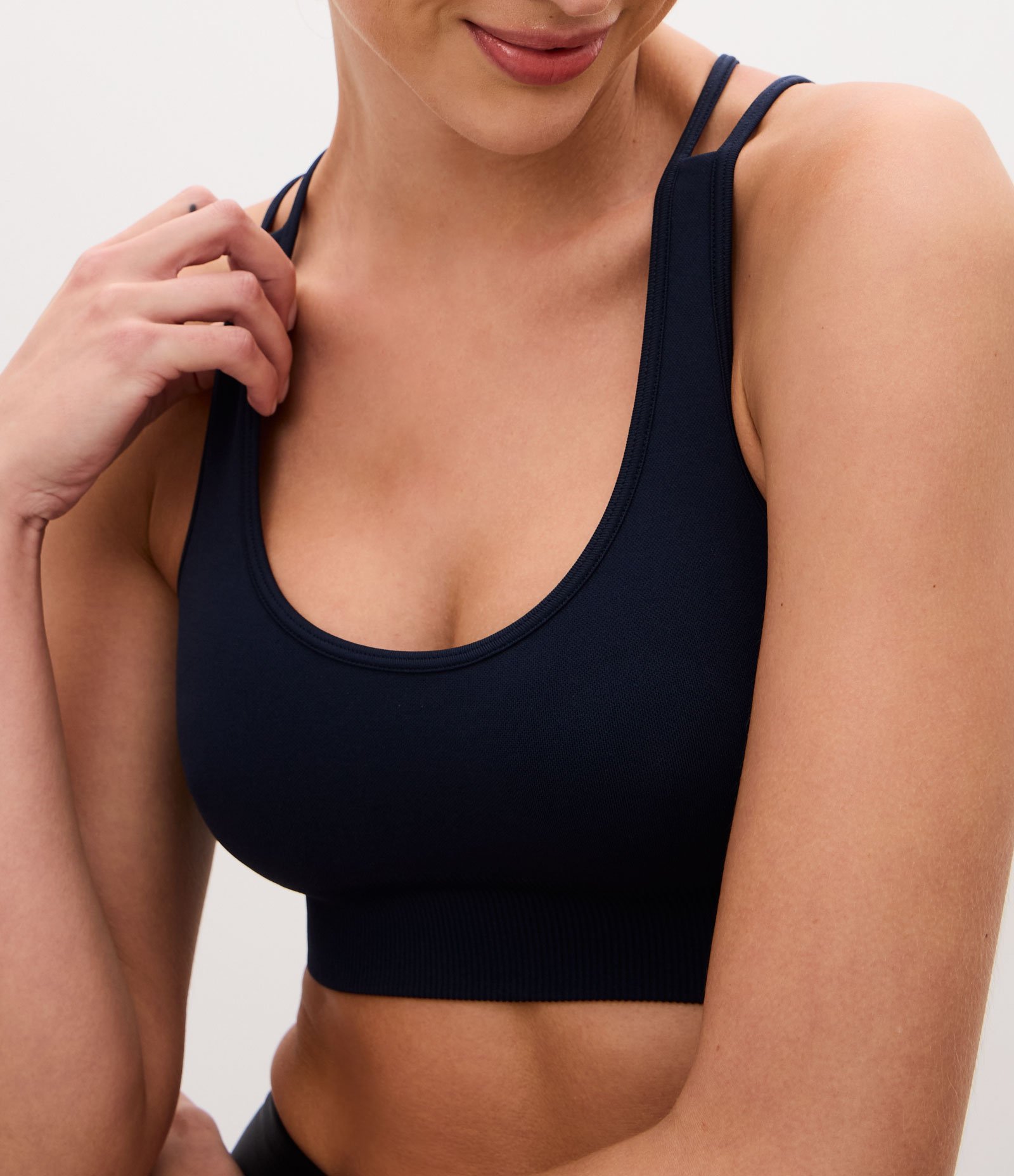 Top Esportivo em Poliamida Seamless com Alças Cruzadas Azul 2