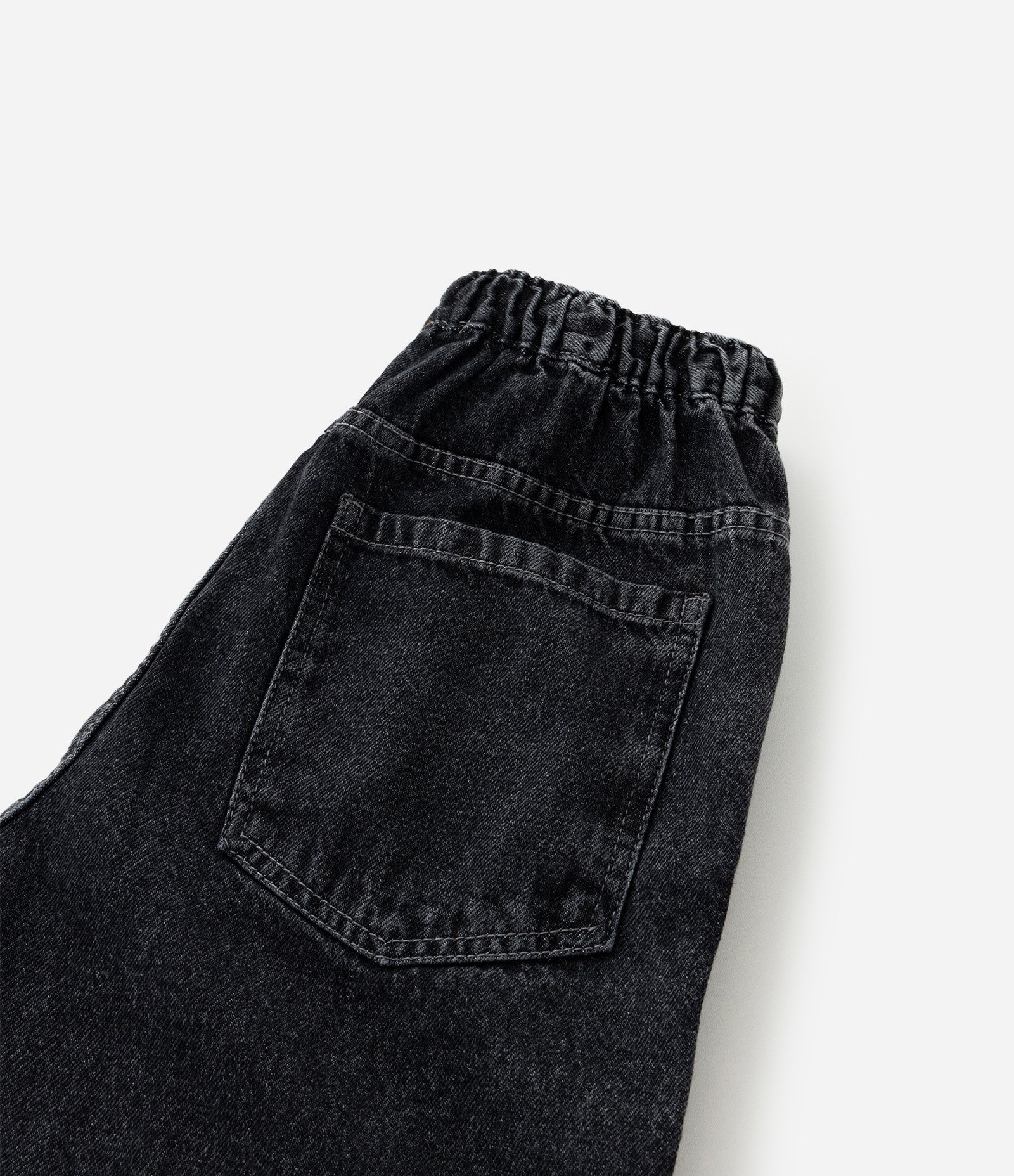 Bermuda Infantil Baggy em Jeans Liso Baggy cós elástico FUO_SS26_BEP_0033 Street 5 a 14 Preto 3