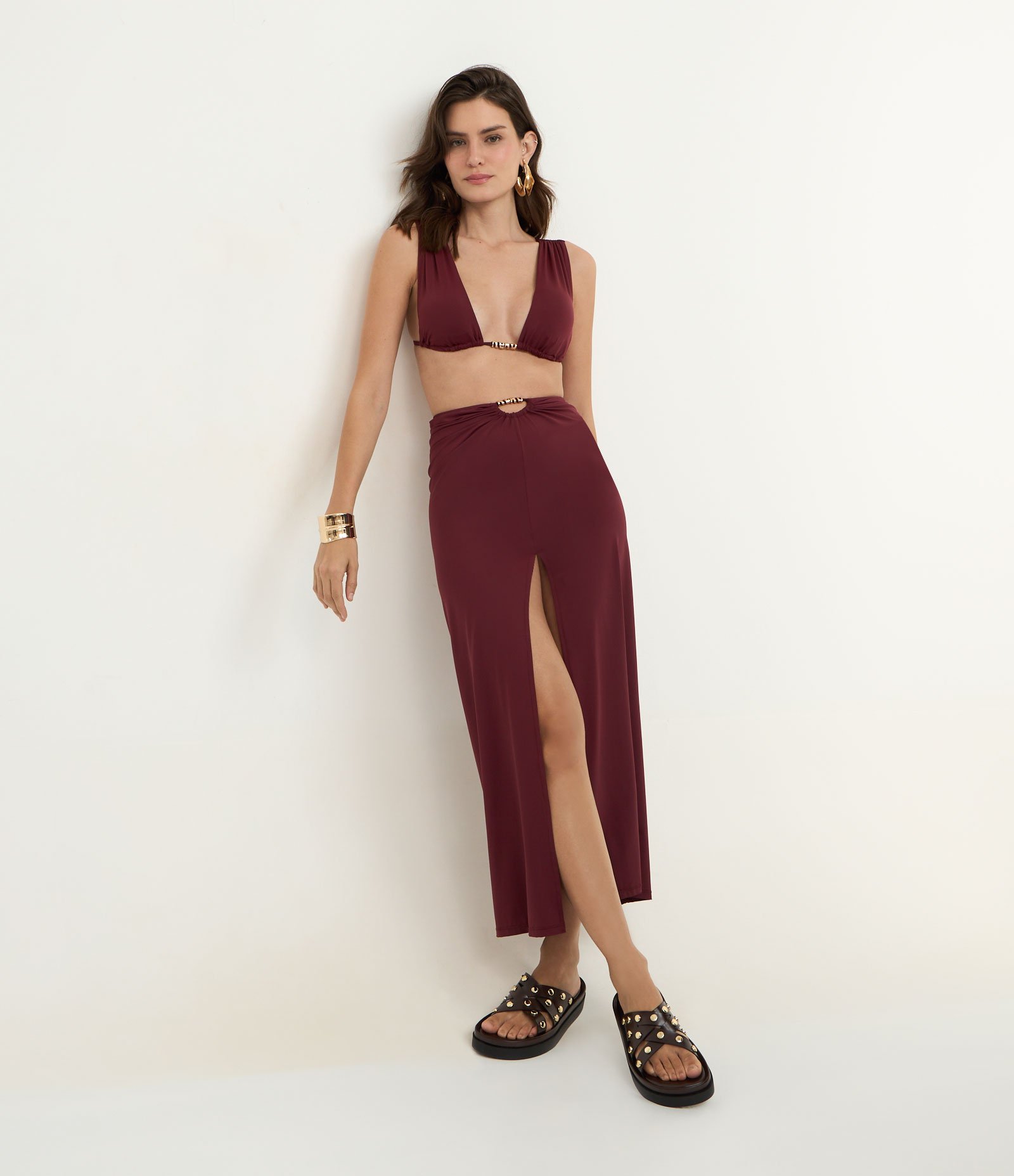 Biquíni Top Cortininha com Alça Larga e Aviamento Bordô 4