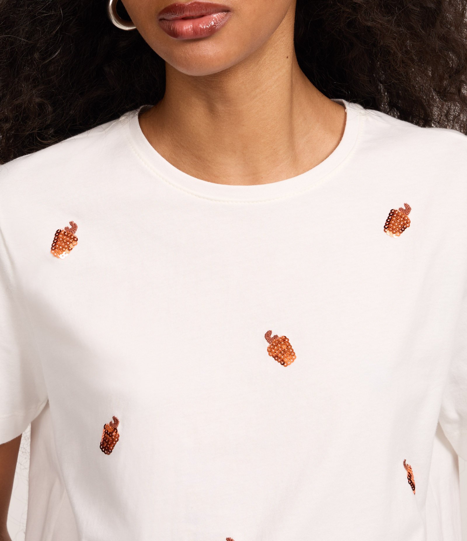 Camiseta em Algodão com Paetê Bordada de Caju Branco 3