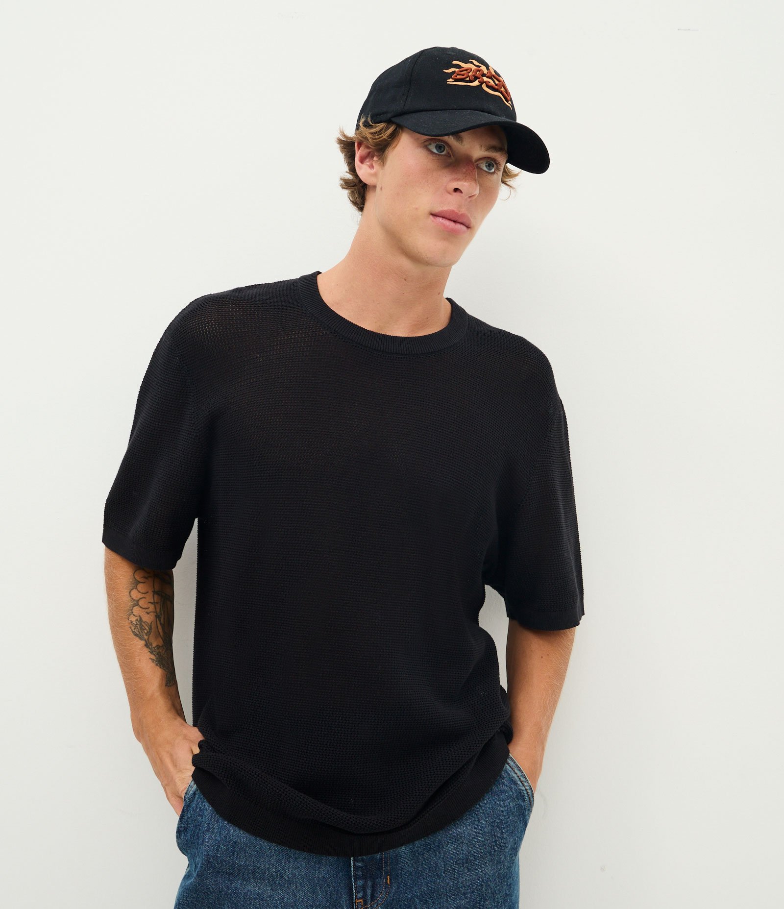 Camiseta Boxy em Tricô Preto 2