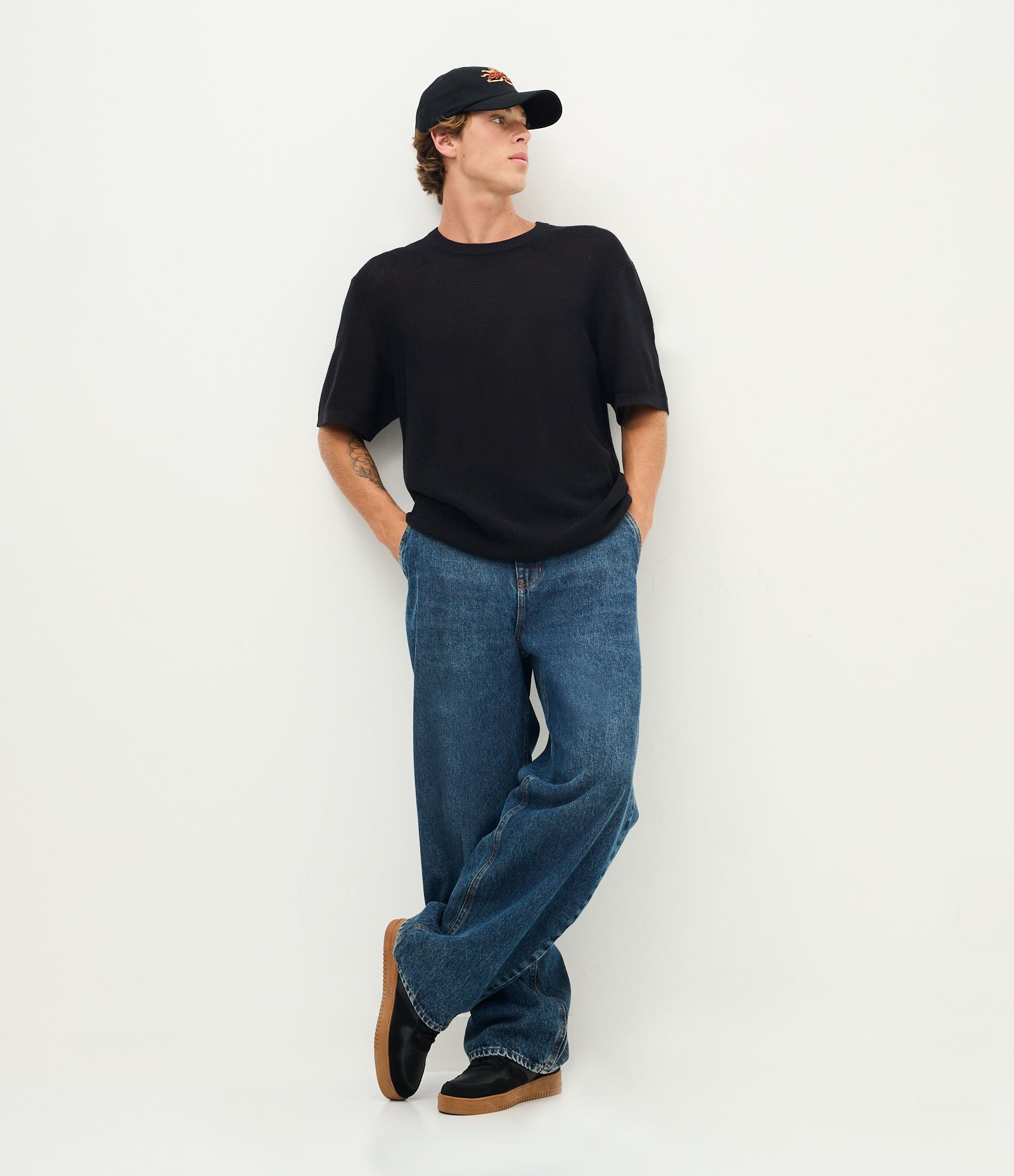 Camiseta Boxy em Tricô Preto 3
