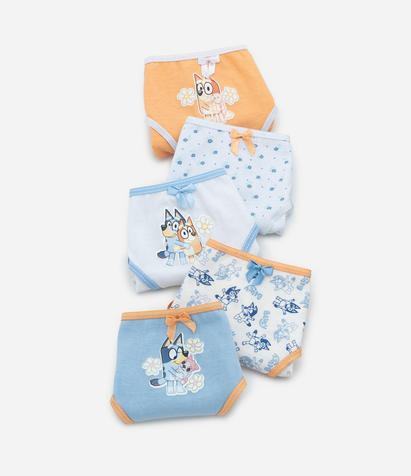 Kit 05 Calcinhas Infantis com Estampa Bluey - Tam 2 a 10 Anos Sortido 3