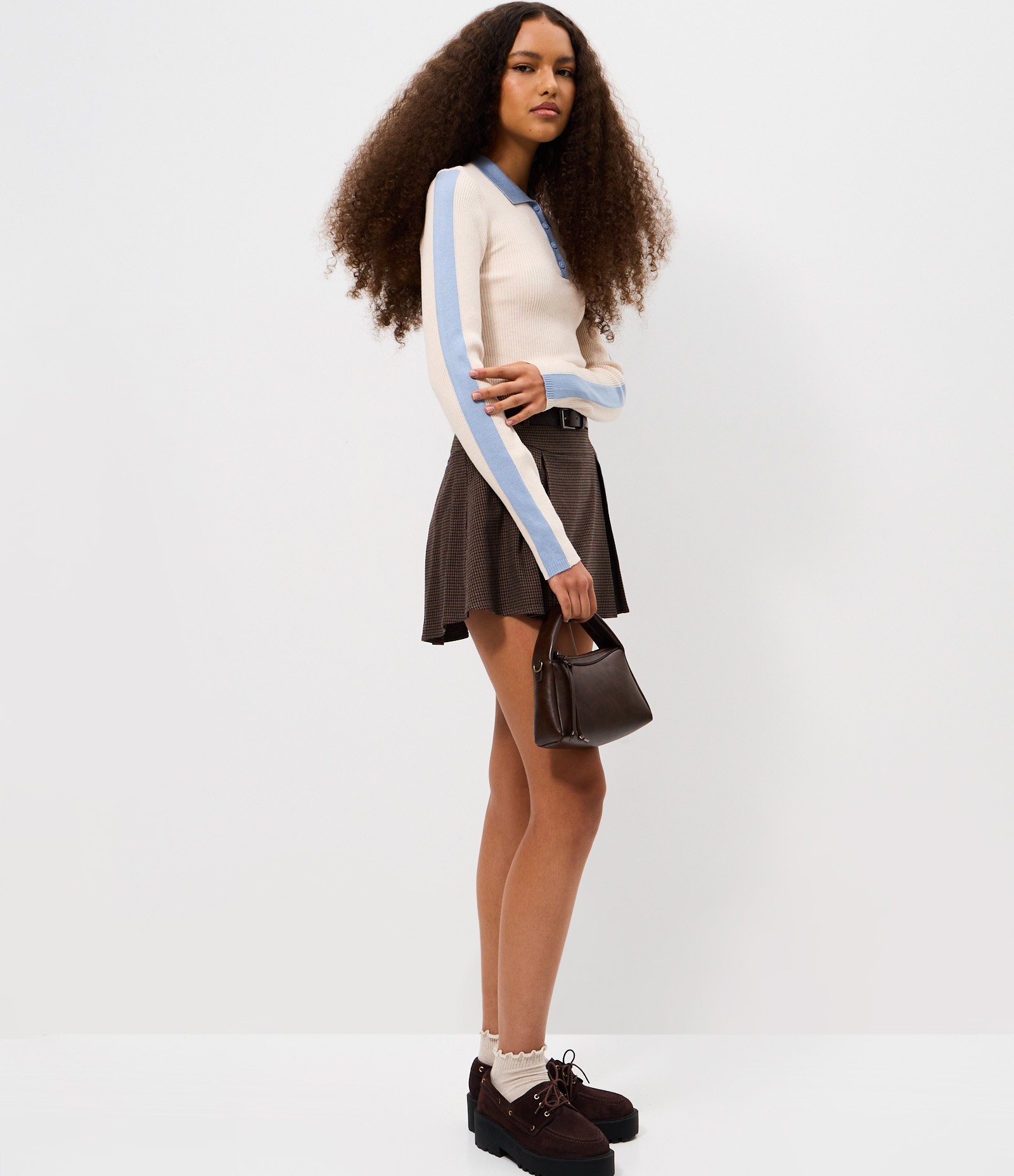 Blusa Polo em Tricô com Abotoamento na Gola Off White 2