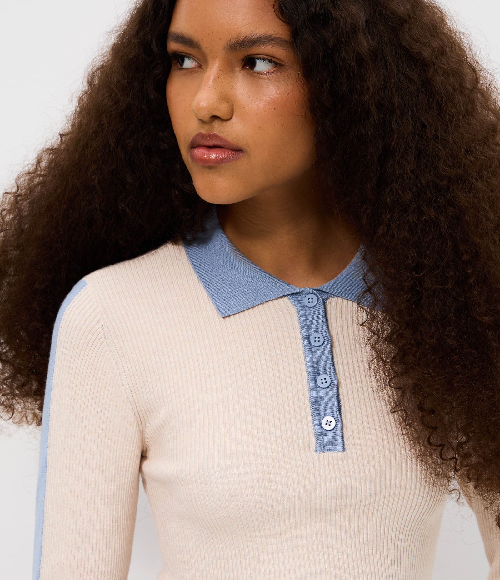 Blusa Polo em Tricô com Abotoamento na Gola Off White 3
