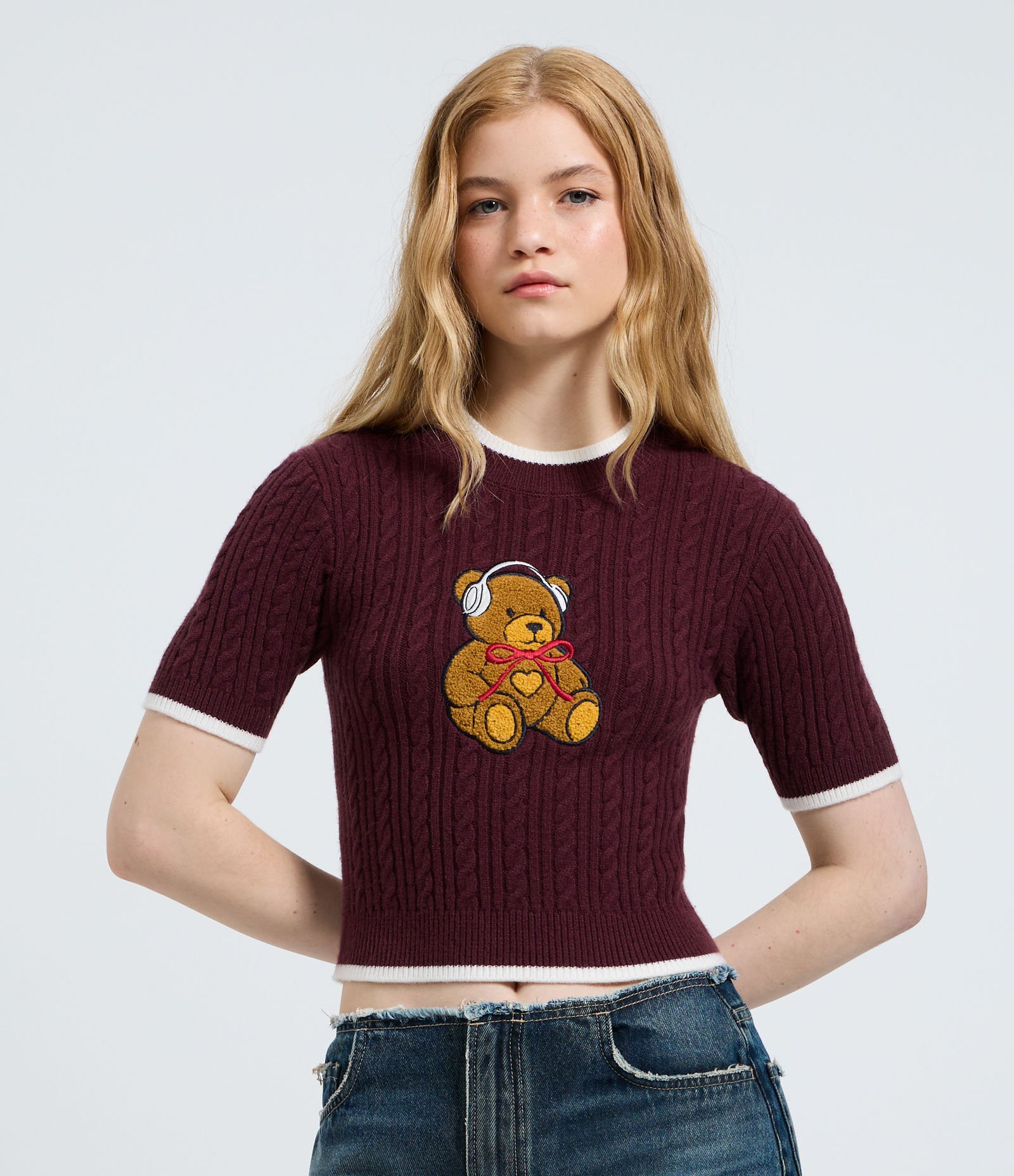 Blusa em Tricô com Bordado de Urso Vinho 1
