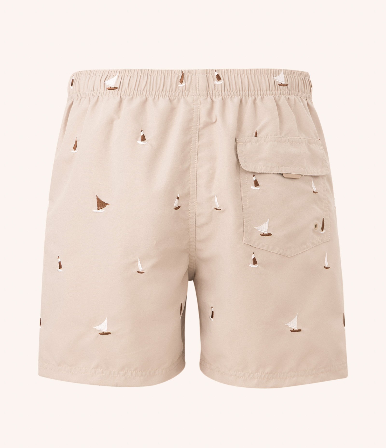 Bermuda em Microfibra com Estampa Bordada de Barquinhos Bege 5