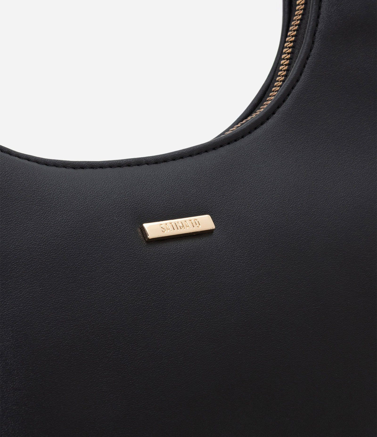 Bolsa Baguete em PU com Metais Light Gold e Alça Ajustável Preto 4