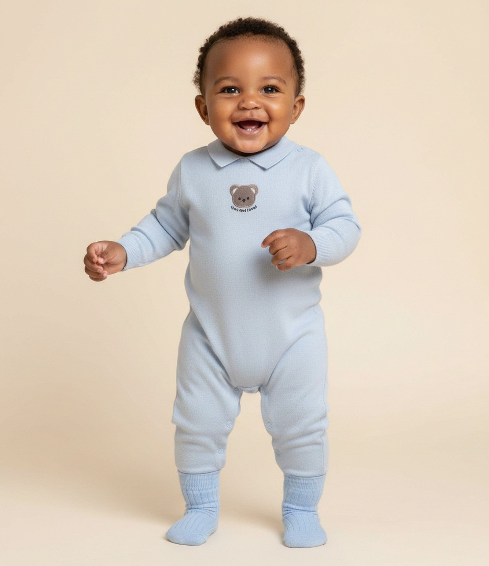 Macacão Infantil em Tricô com Bordado de Urso – Tam RN a 12 Meses Azul Bebê 1