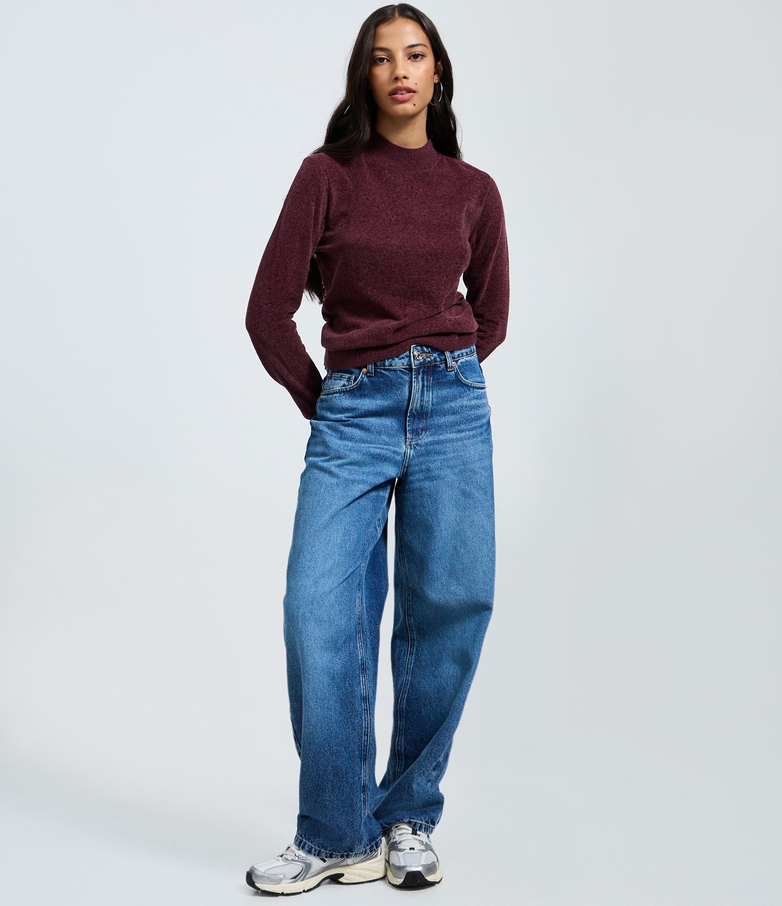Blusa em Chenille com Gola Altinha Vinho 2