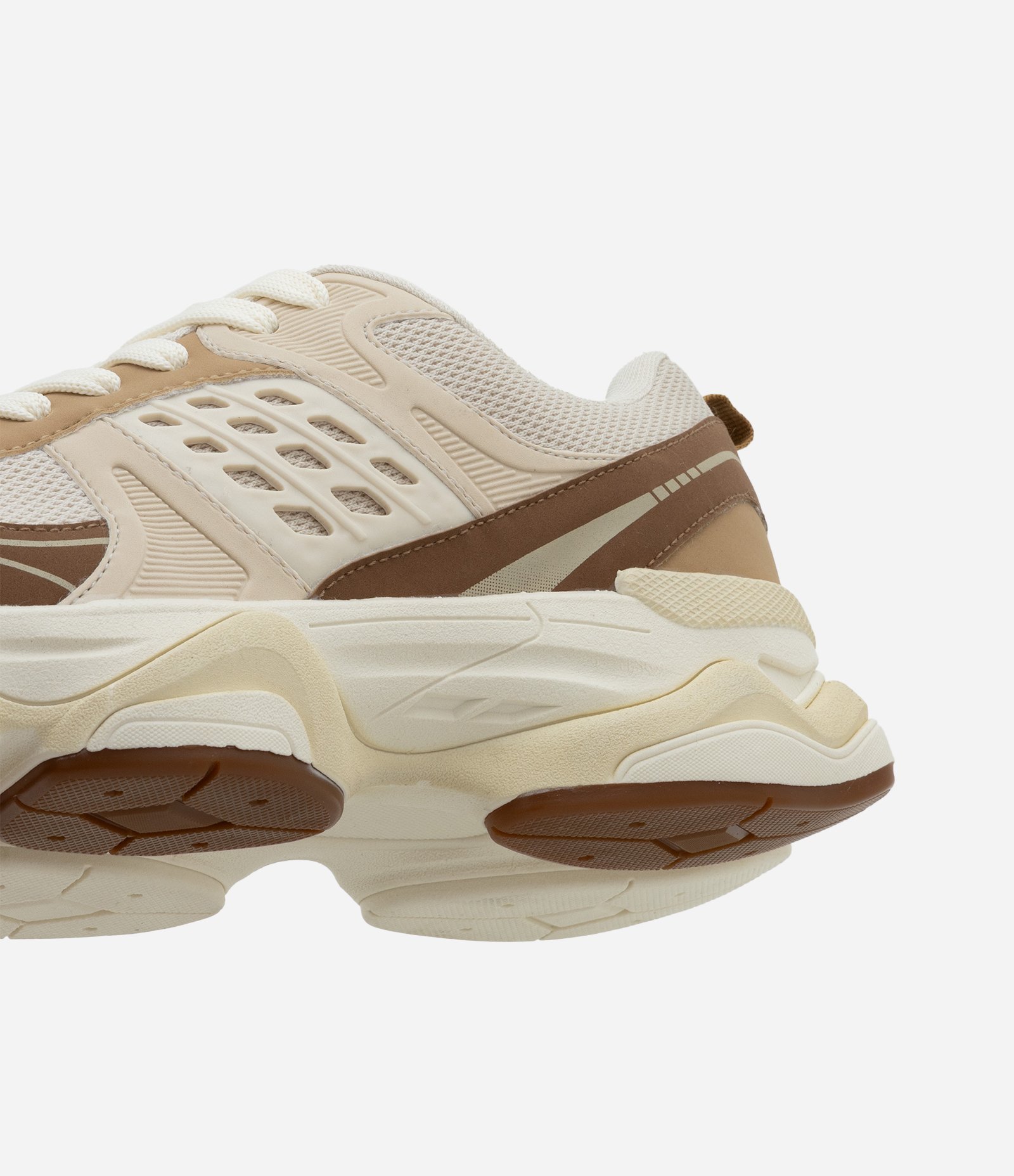 Tênis Dad Sneaker em PU com Recortes e Solado Alto Bege 3