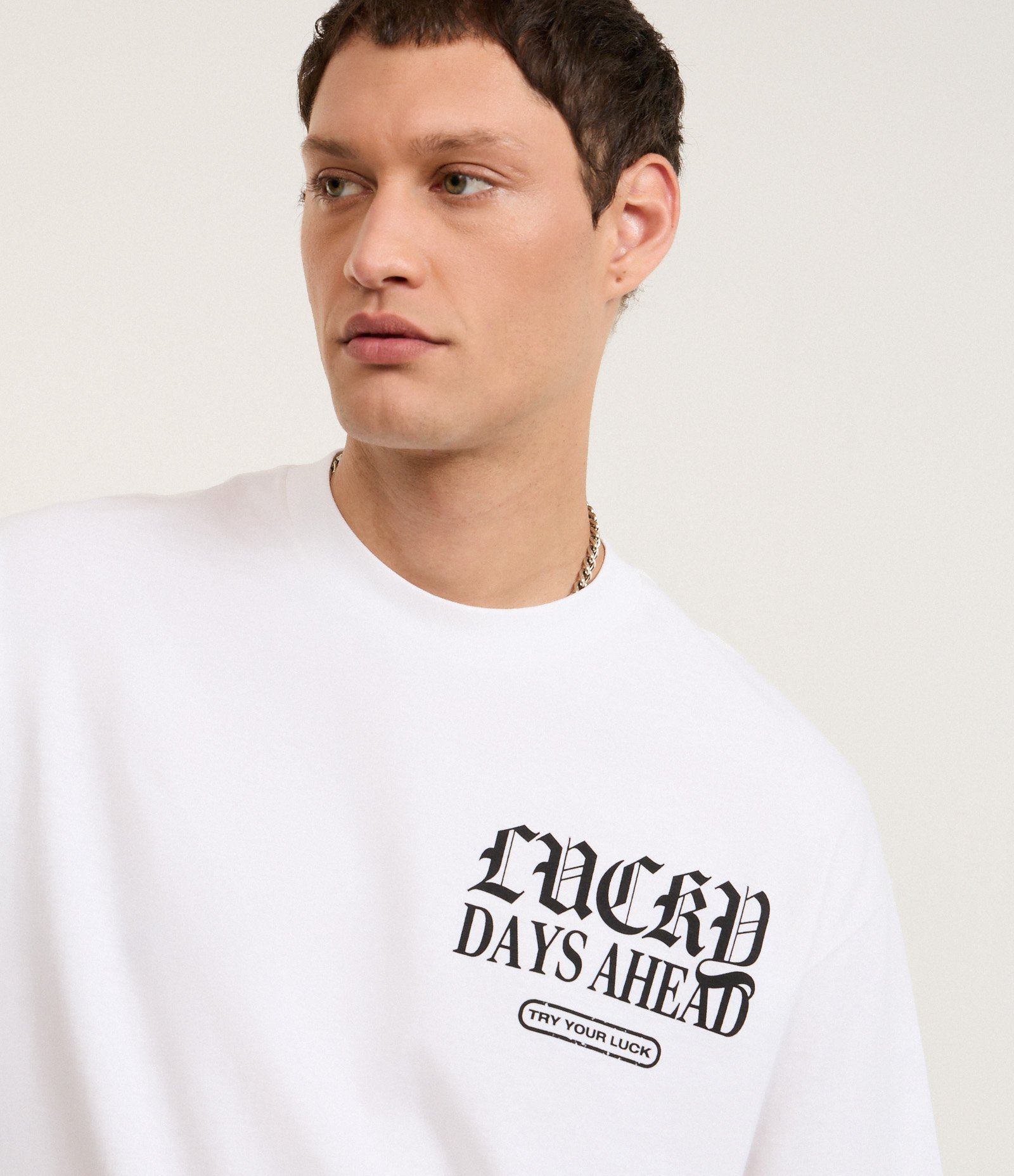 Camiseta Relaxed em Algodão com Estampa Frente e Costas Bright Future Branco 4