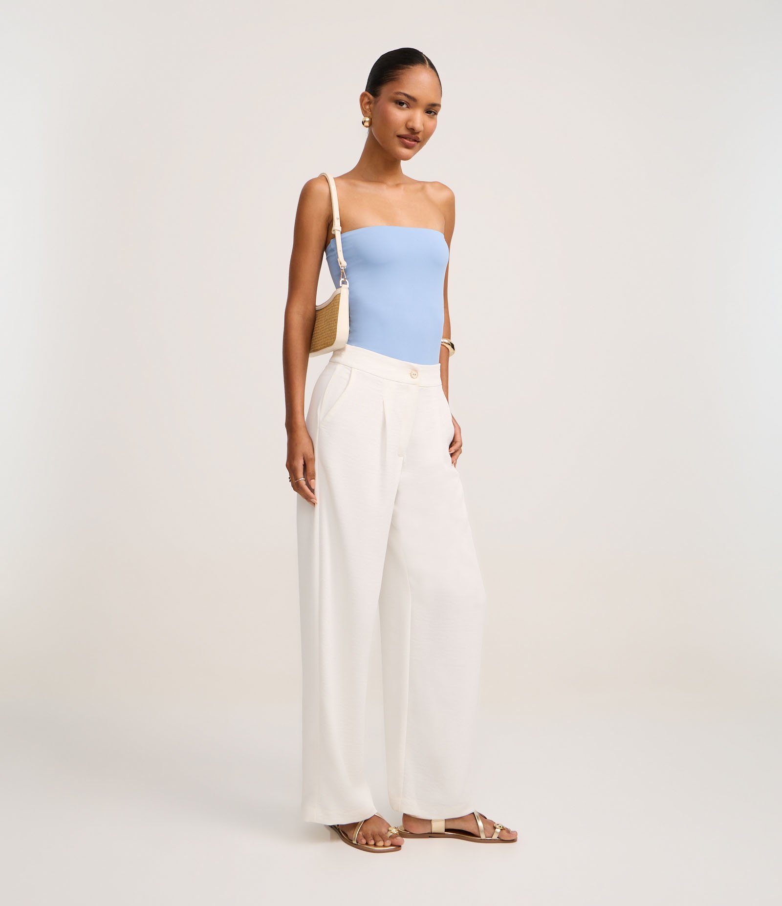 Blusa Ajustada Sem Alça em Poliamida Azul 2