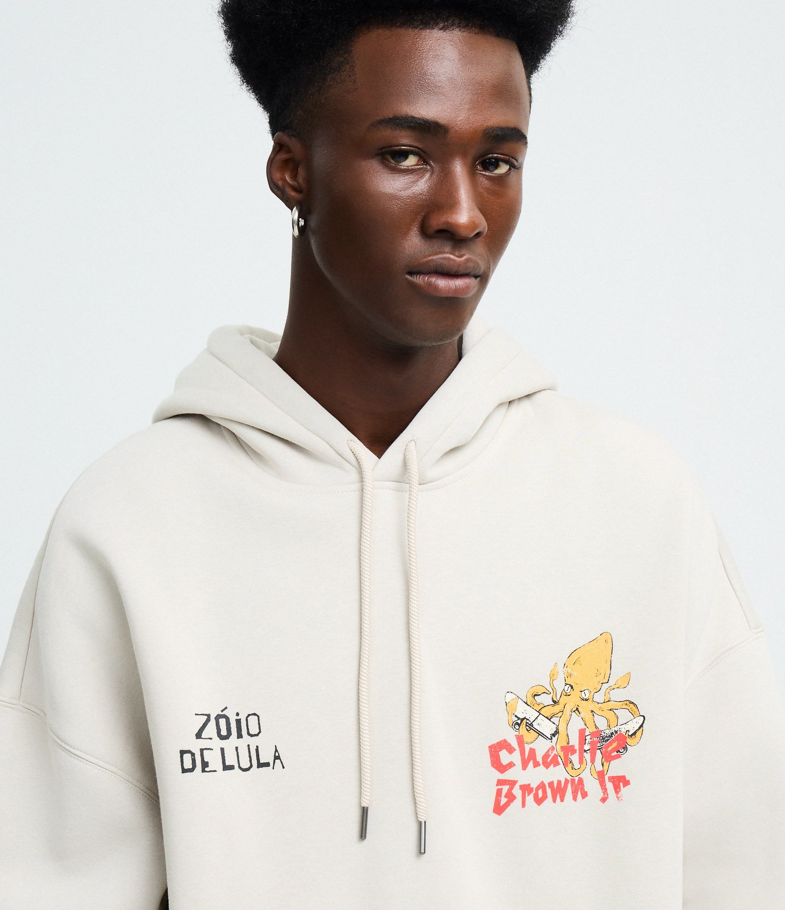 Blusão em Moletom com Capuz e Estampa Charlie Brown Jr. Off White 5